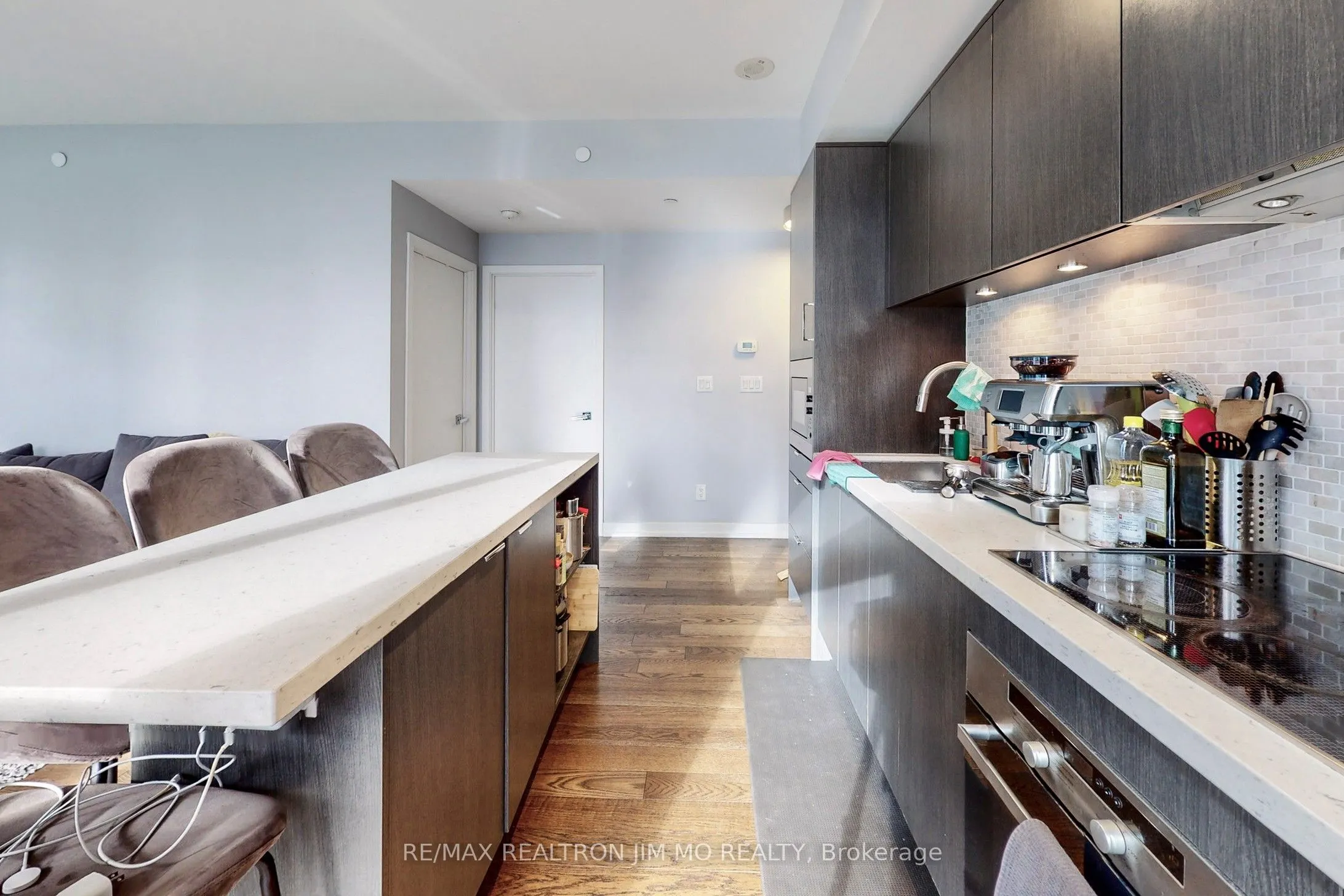 21 Widmer Street, #2411