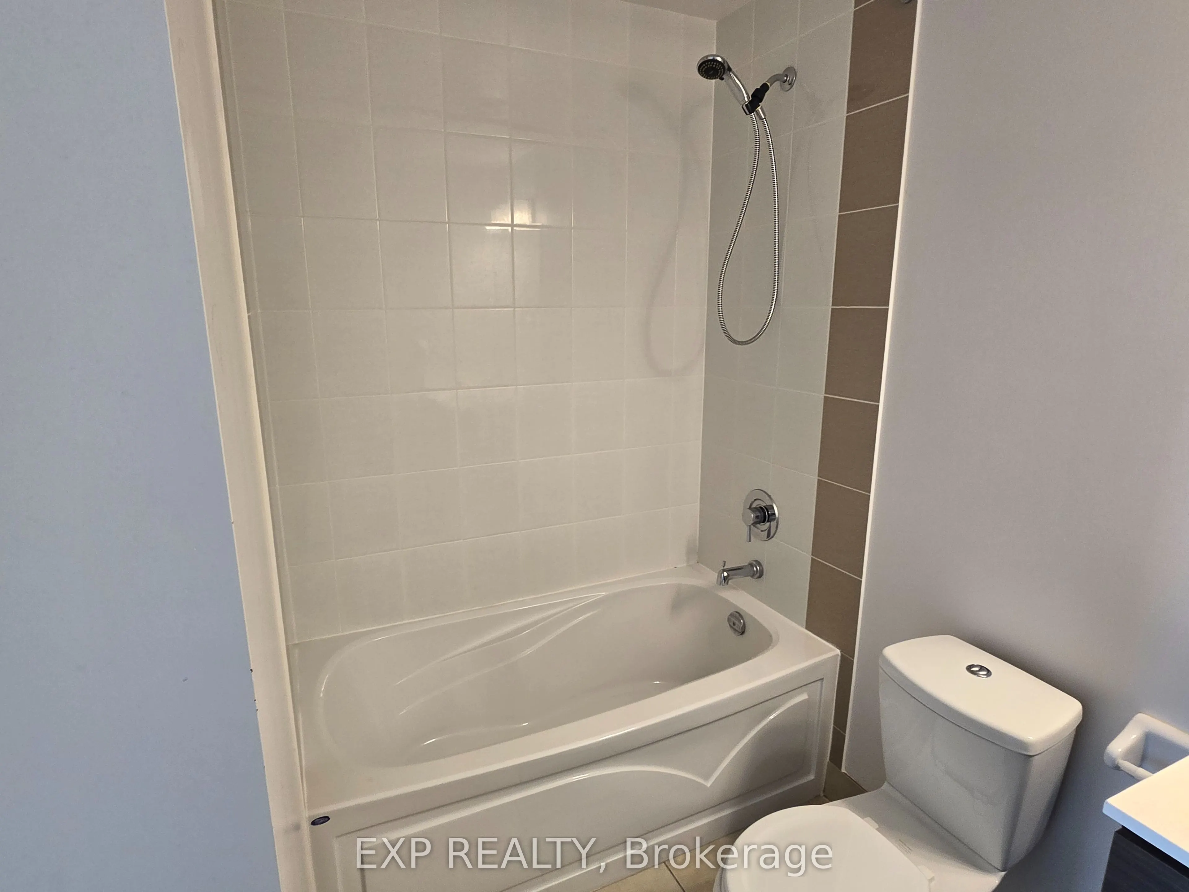 5168 Yonge Street, #3715