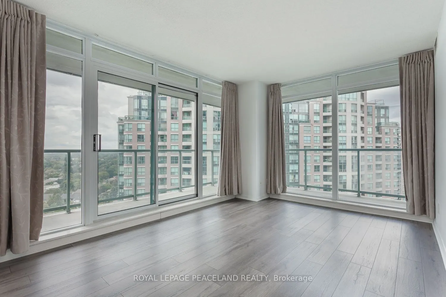 5500 Yonge Street, #1608