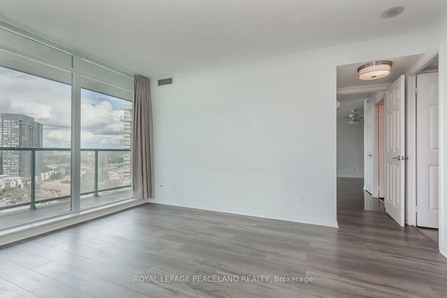 5500 Yonge Street, #1608