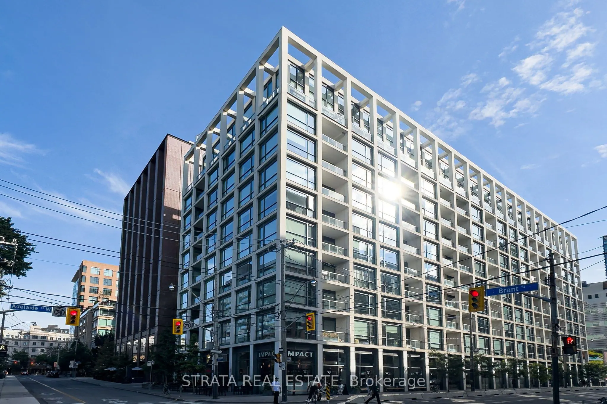 39 Brant Street, #512