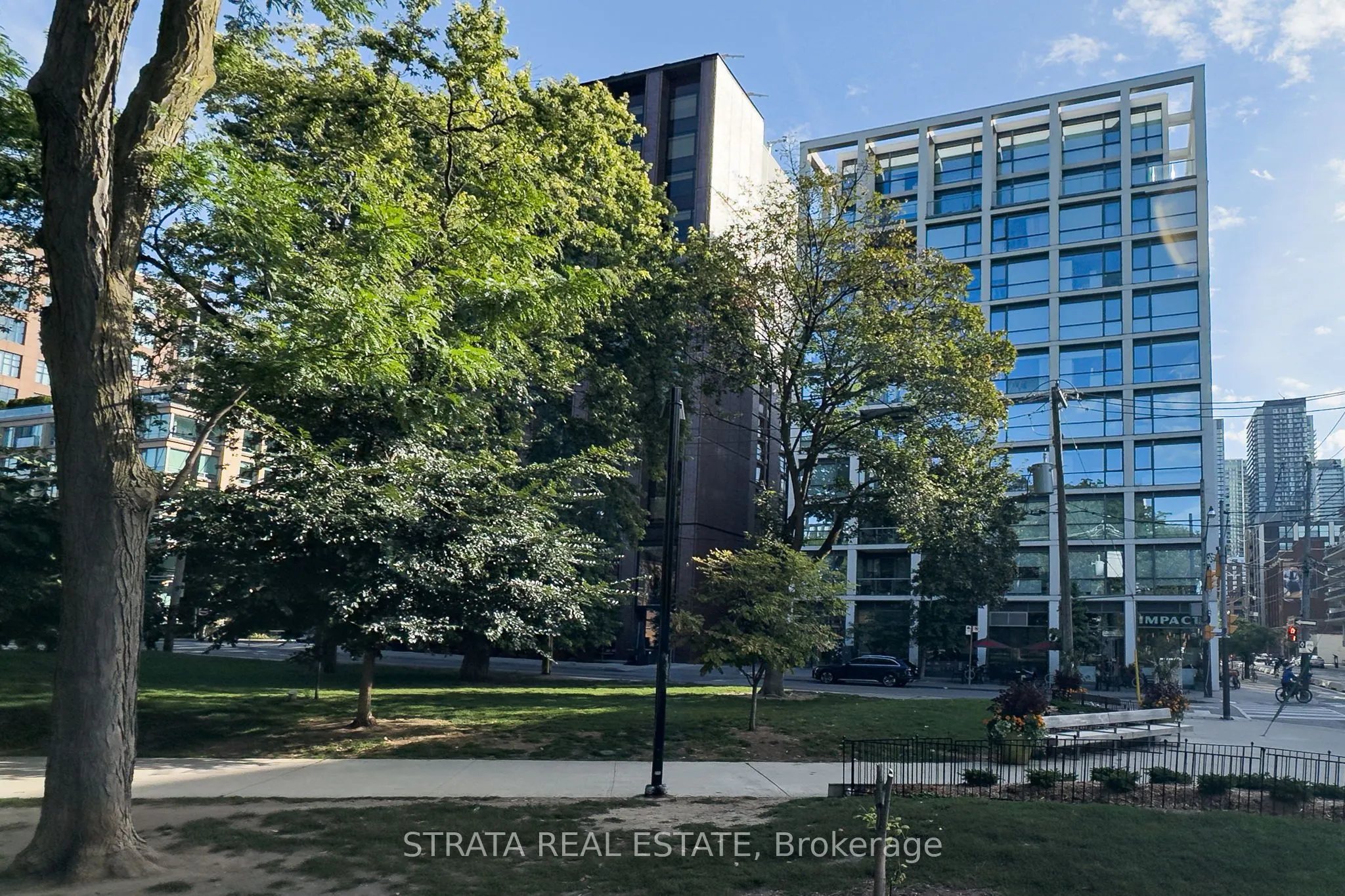 39 Brant Street, #512