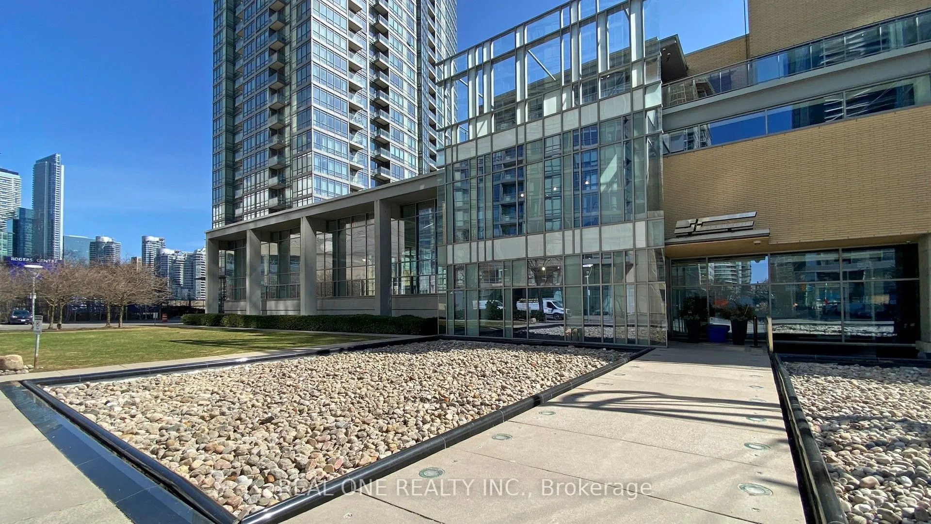 5 Mariner Terrace, #307