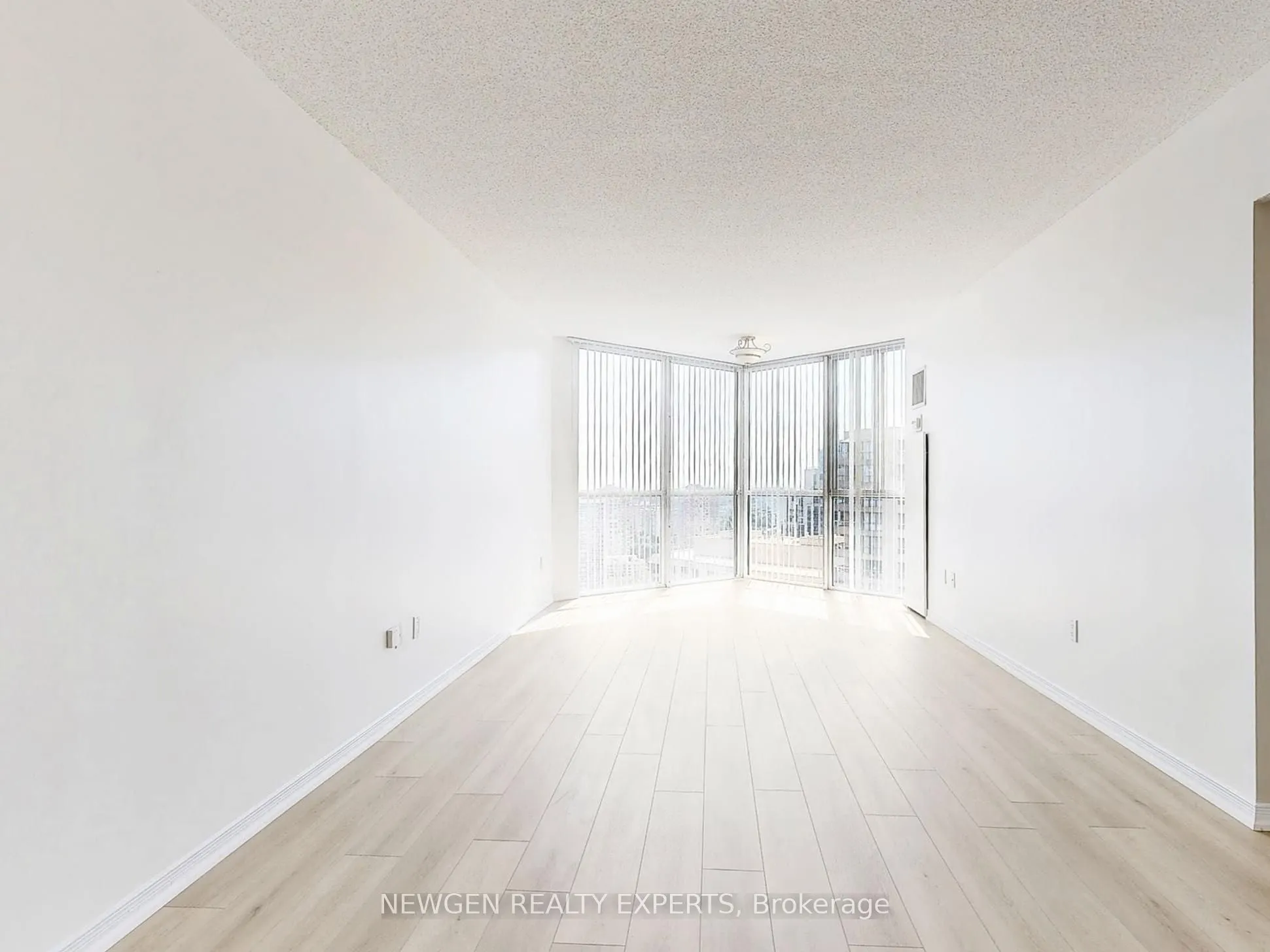 5 Concorde Place, #2903