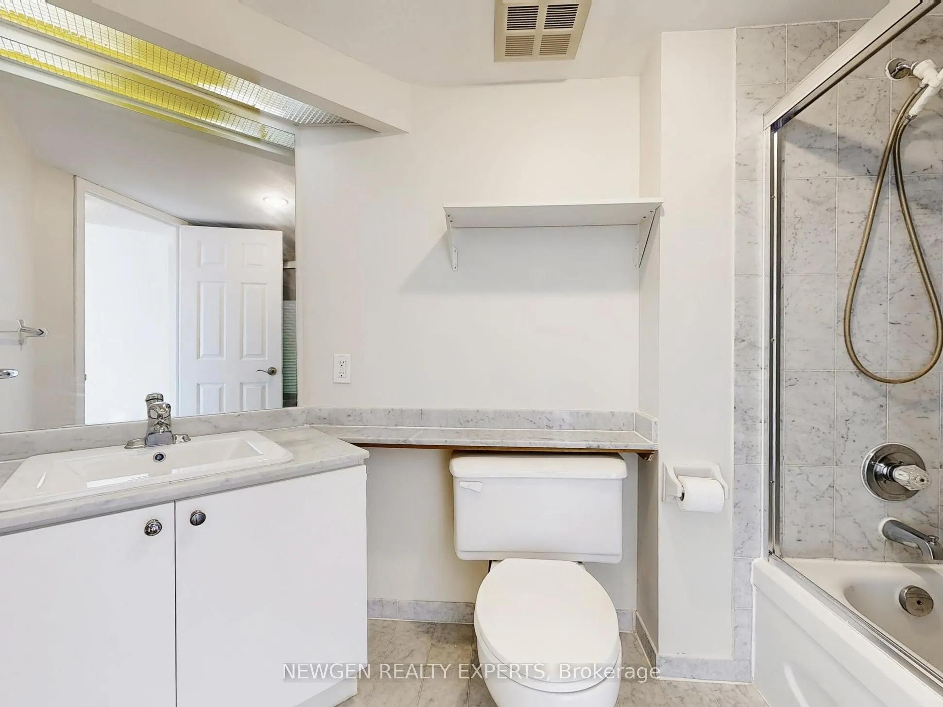 5 Concorde Place, #2903