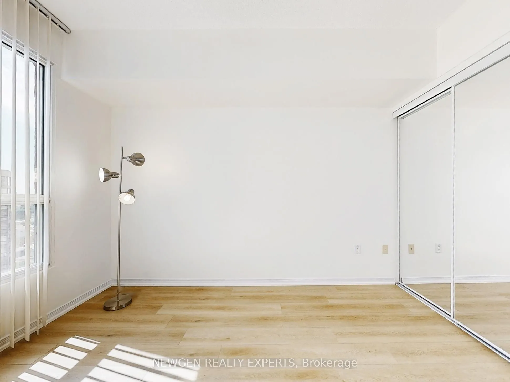 5 Concorde Place, #2903