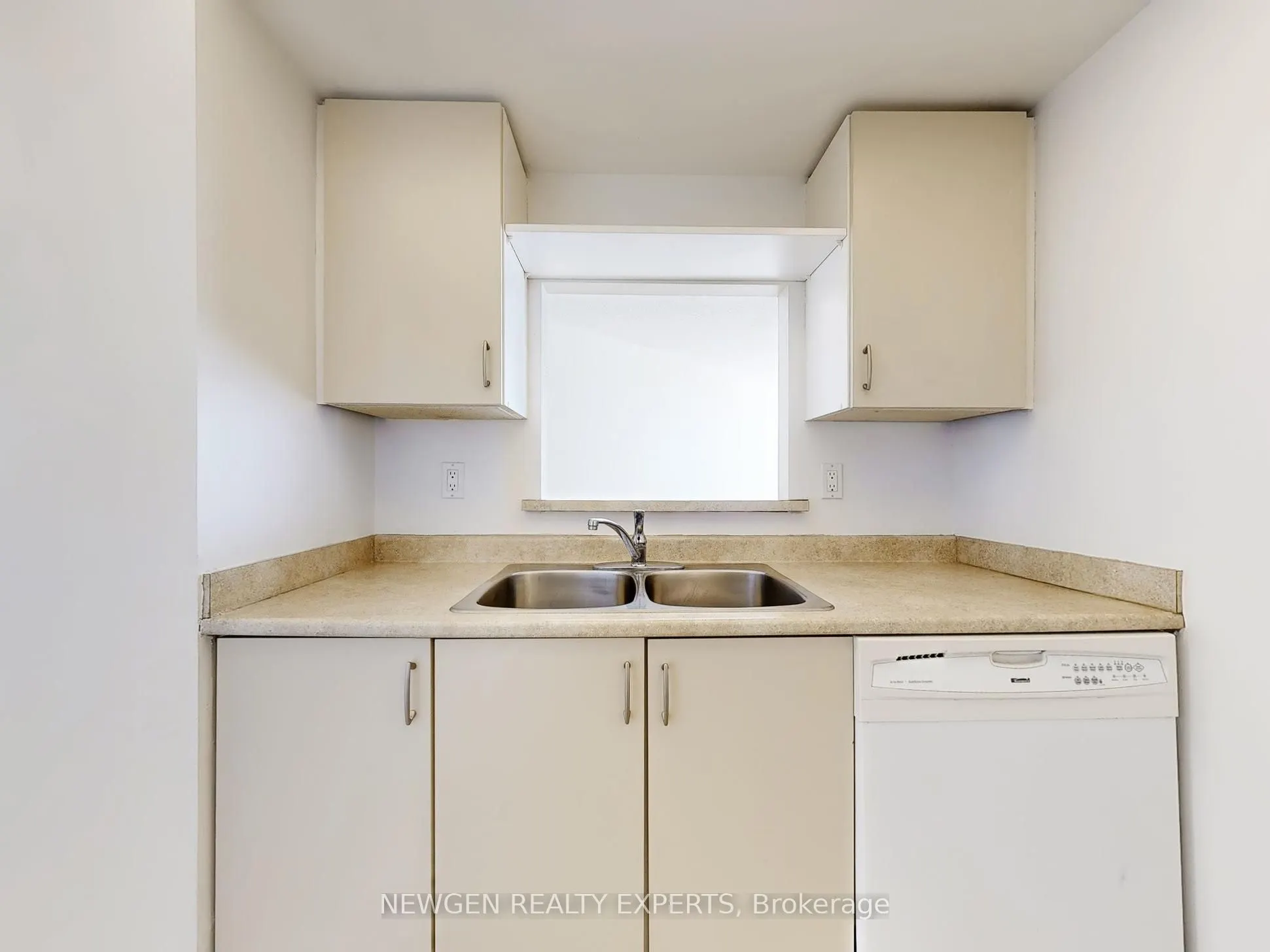 5 Concorde Place, #2903