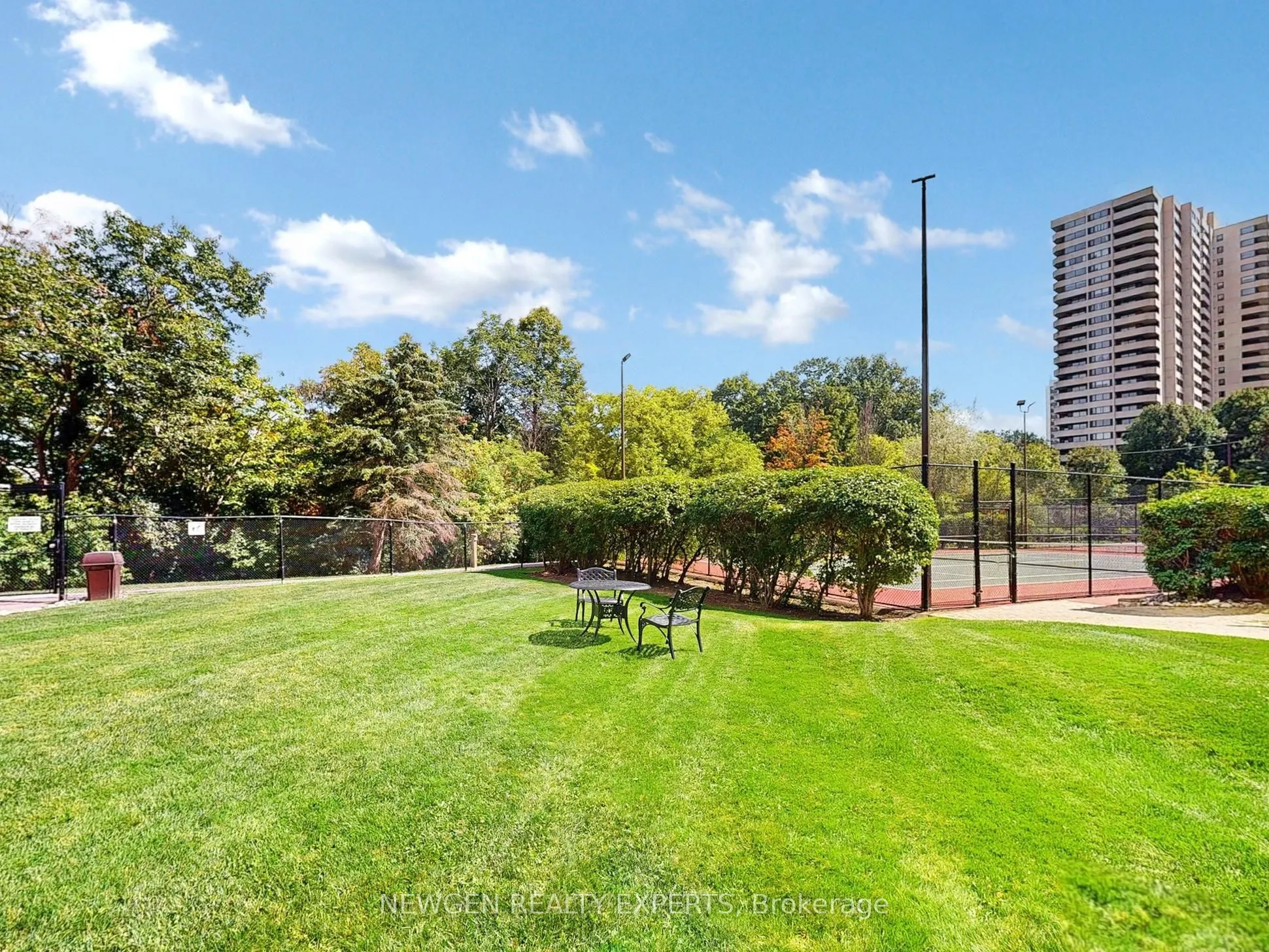 5 Concorde Place, #2903