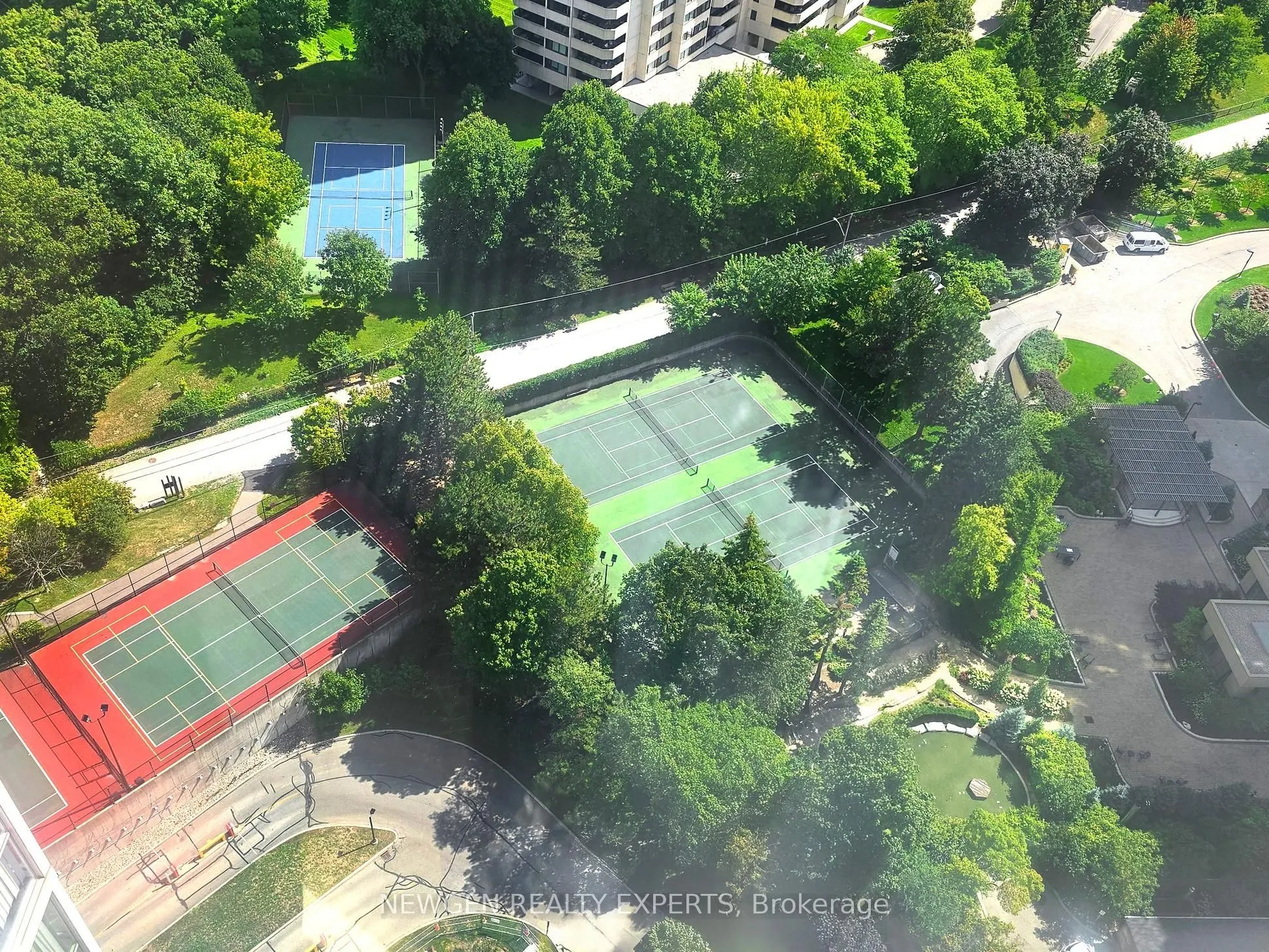 5 Concorde Place, #2903