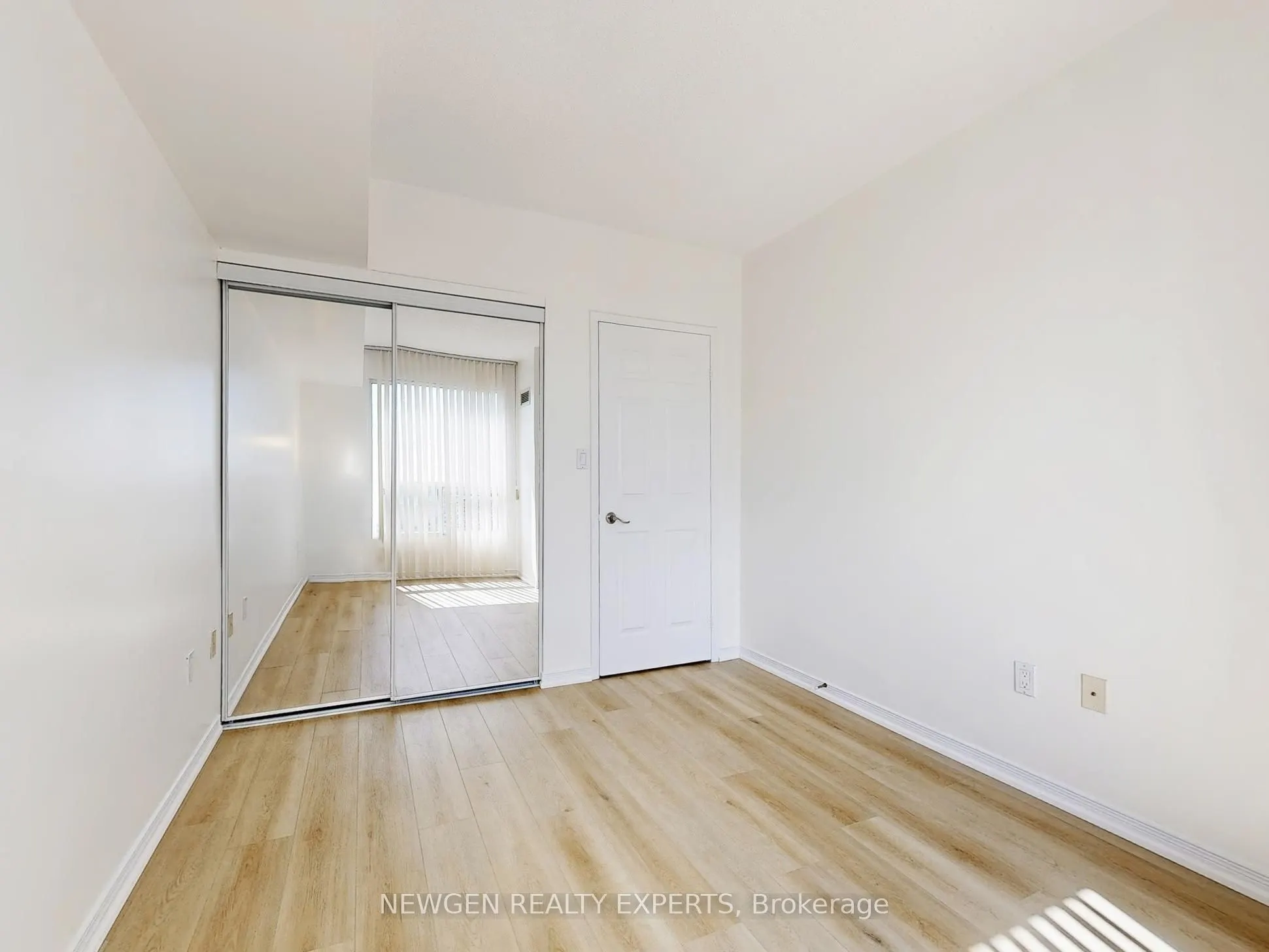 5 Concorde Place, #2903
