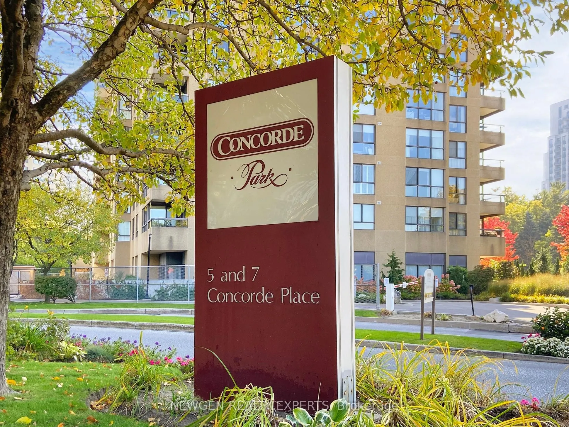 5 Concorde Place, #2903
