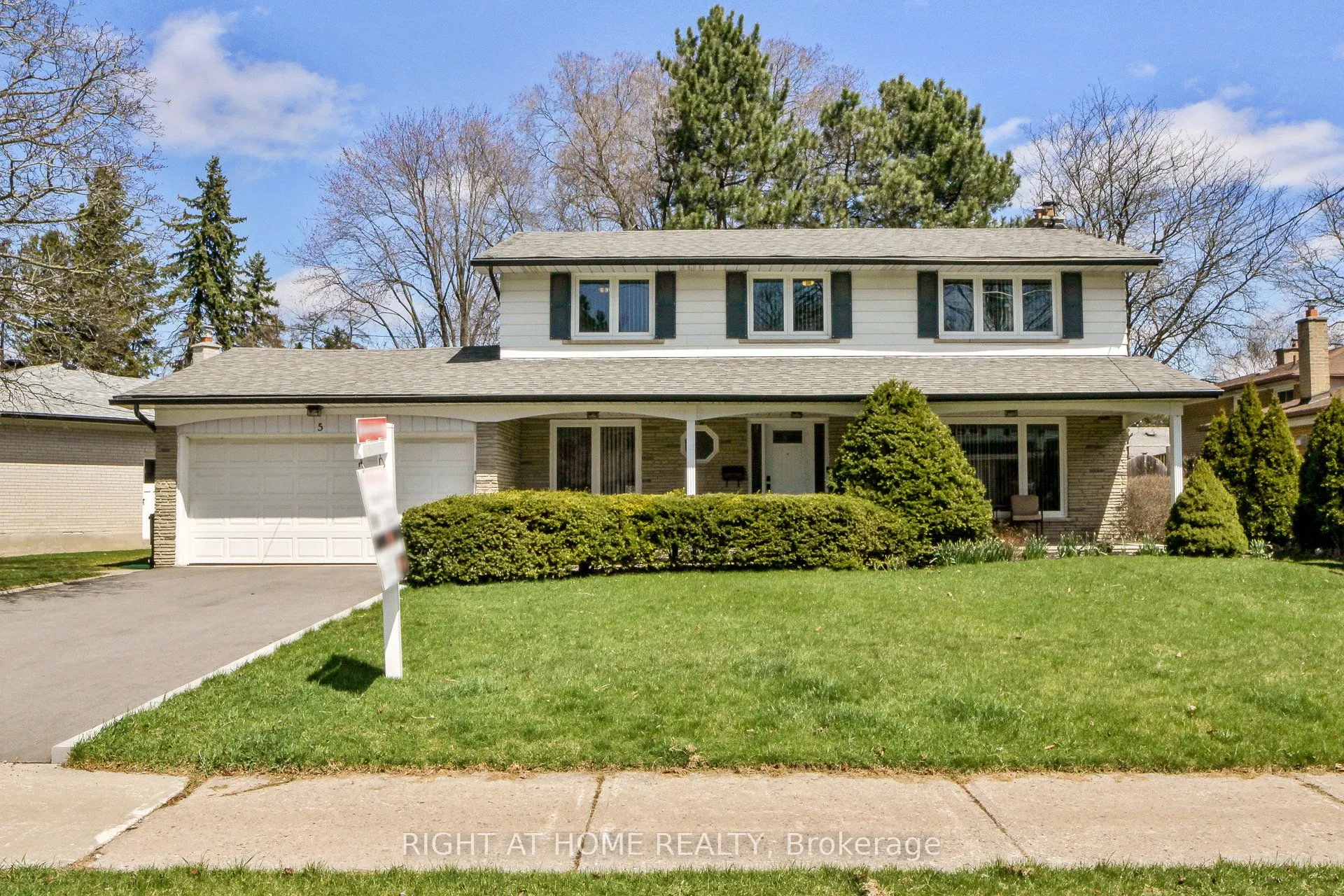 5 Robinter Drive