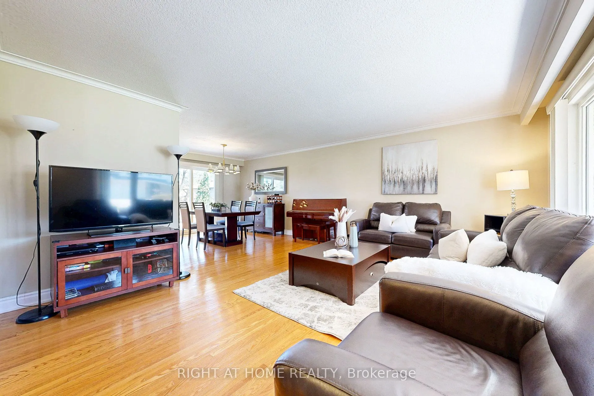 5 Robinter Drive