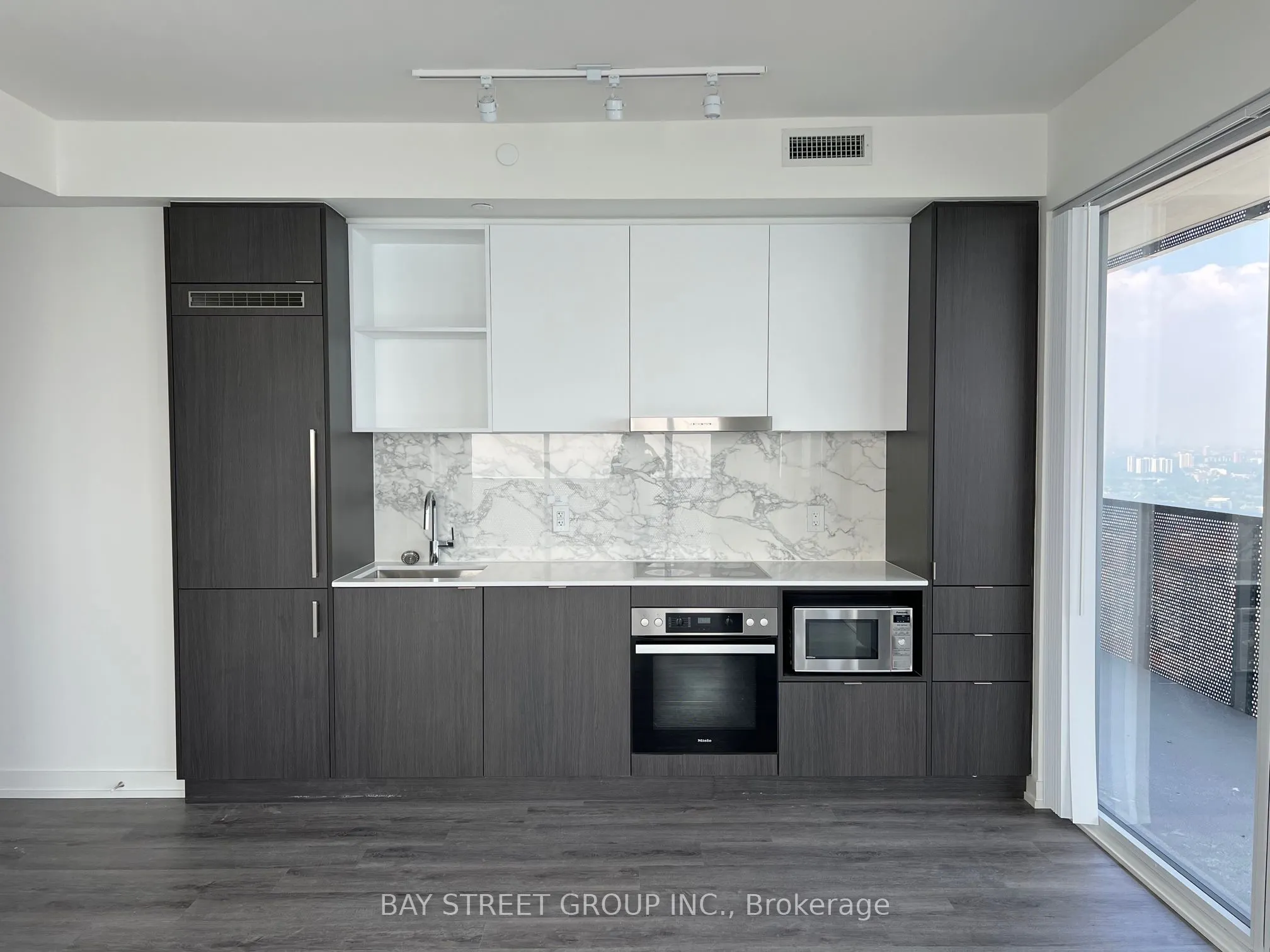138 Downes Street, #6206
