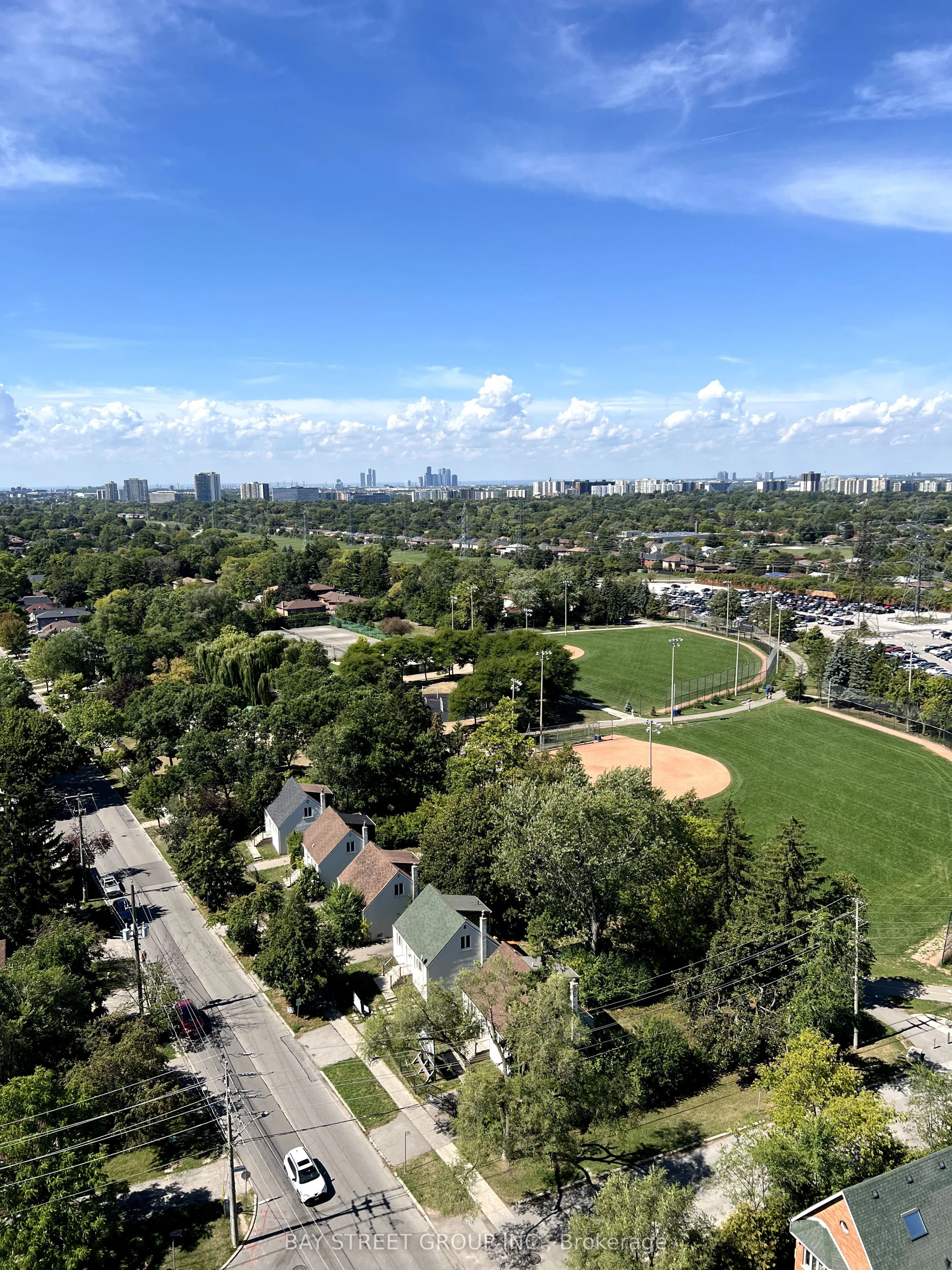 25 Greenview Avenue, #1719