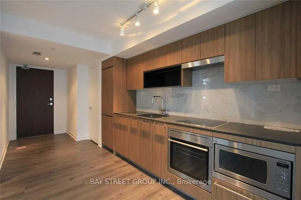 80 Queens Wharf Road, #1502