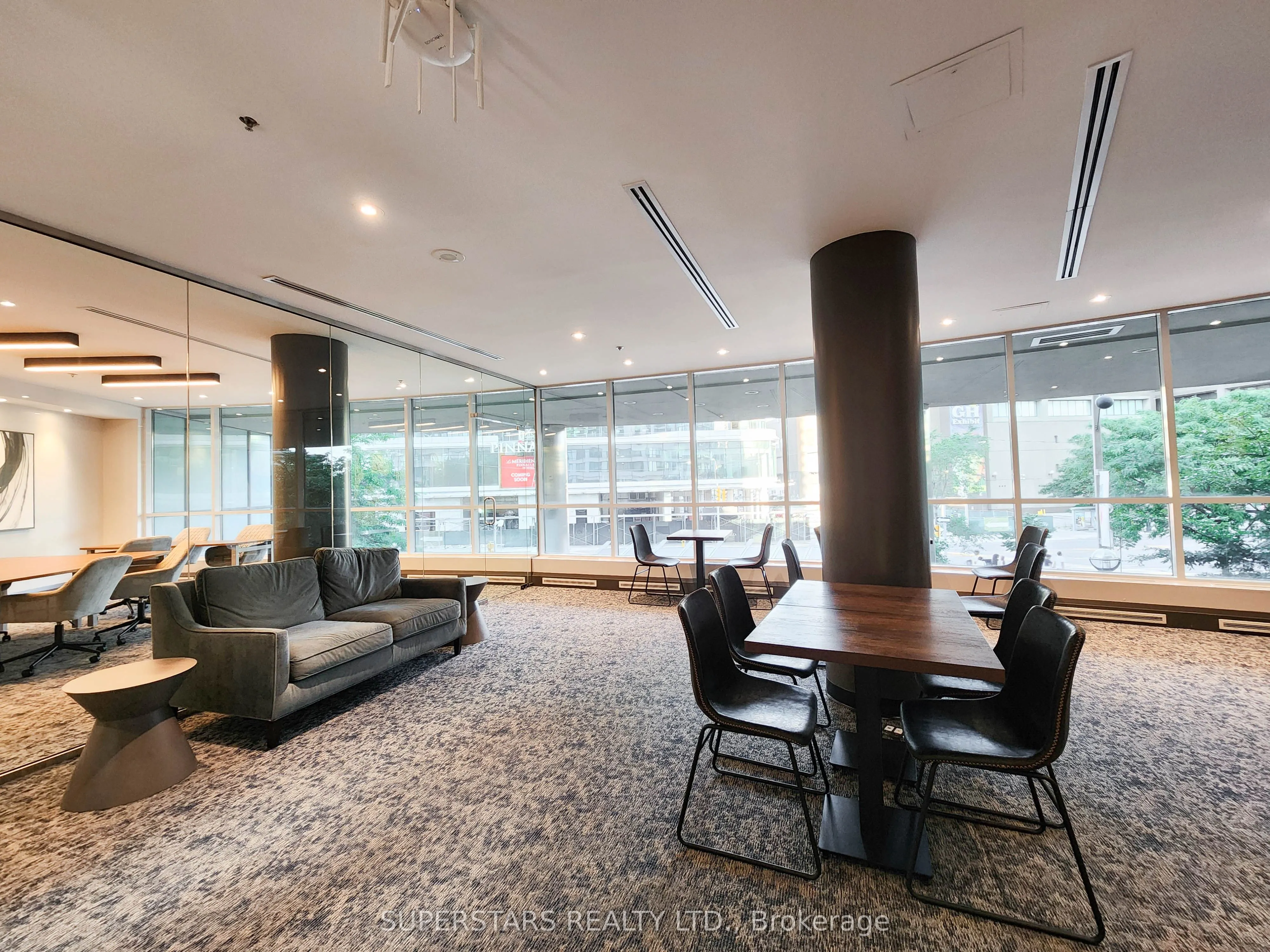 33 Bay Street, #3304