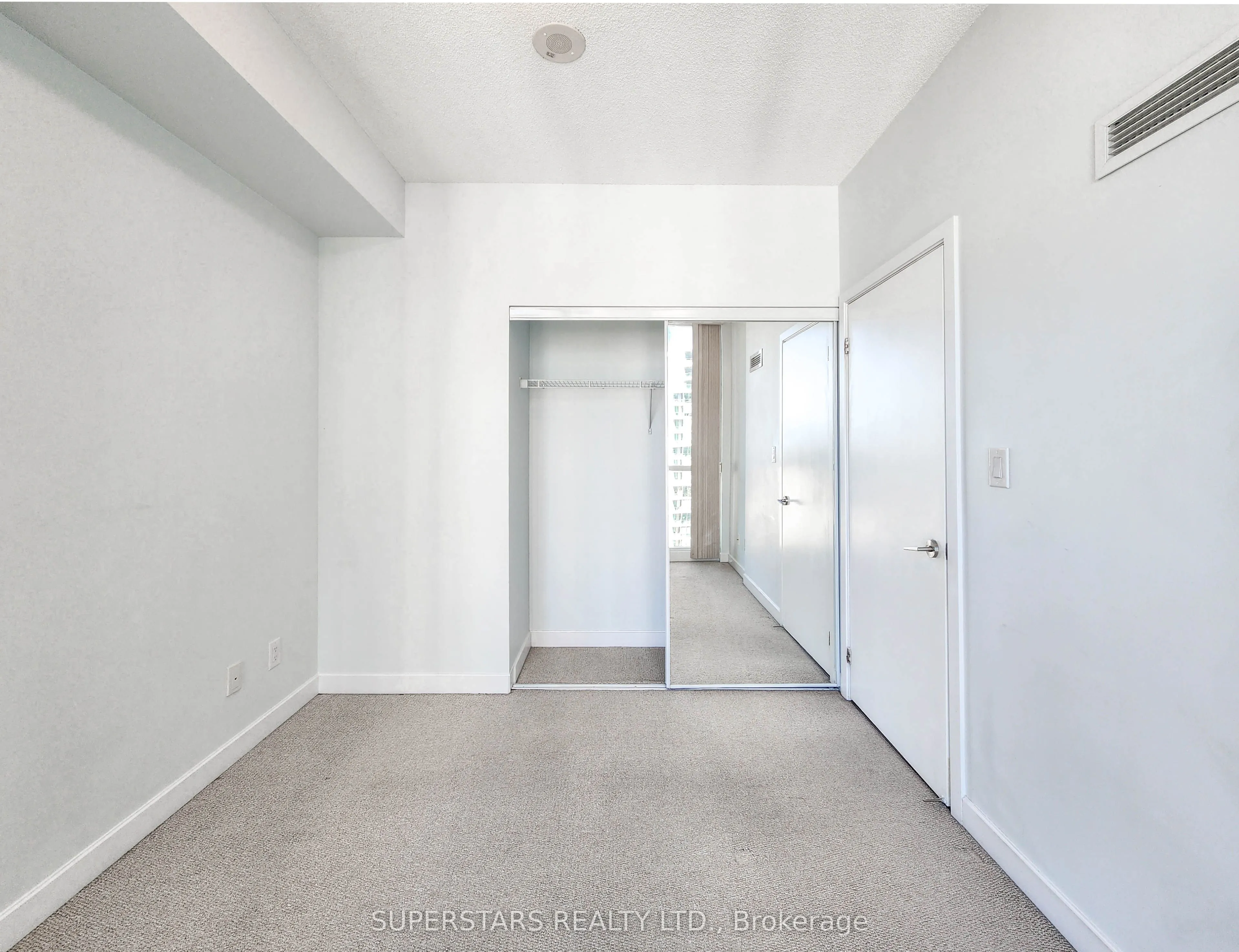 33 Bay Street, #3304