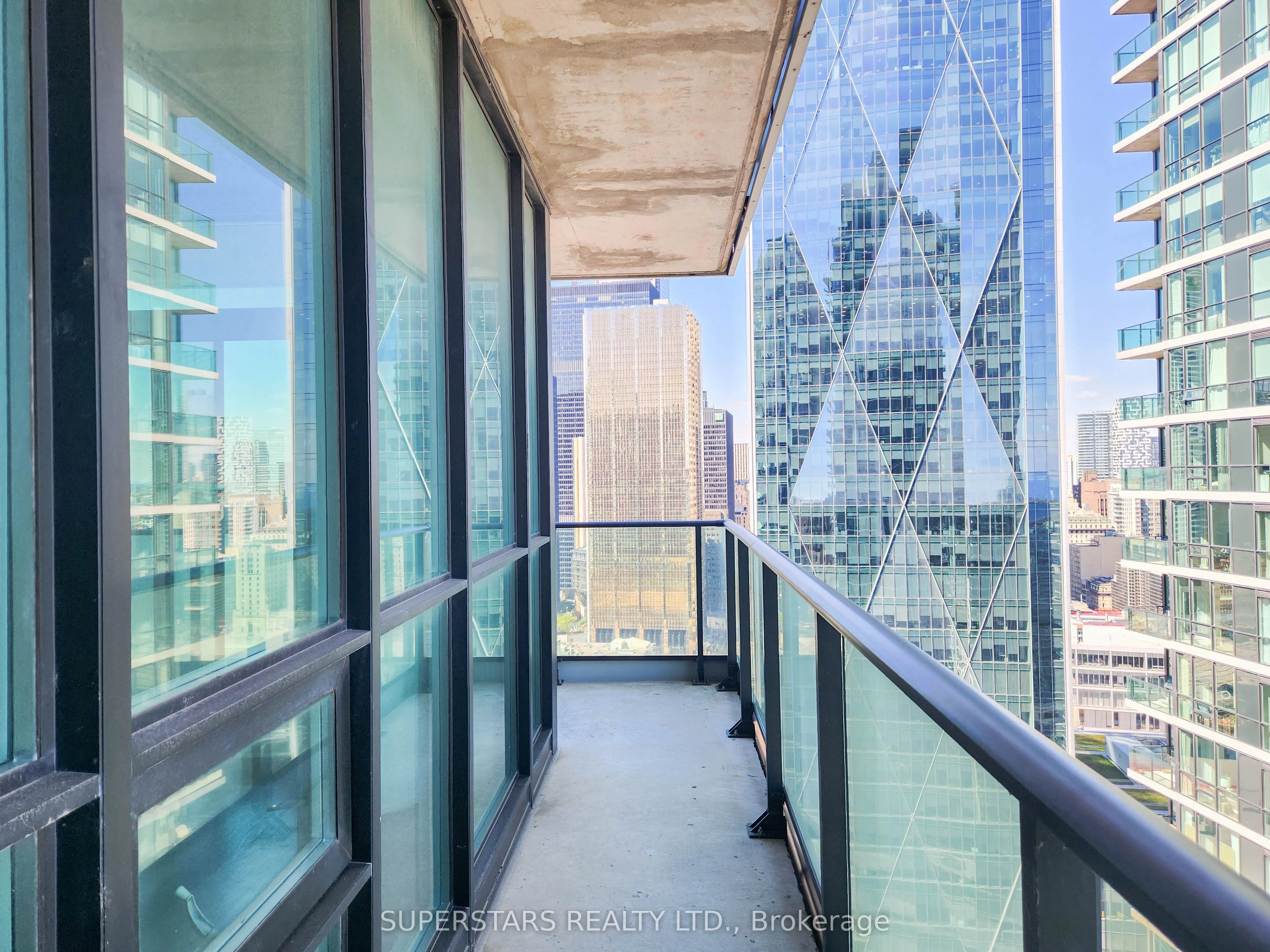 33 Bay Street, #3304