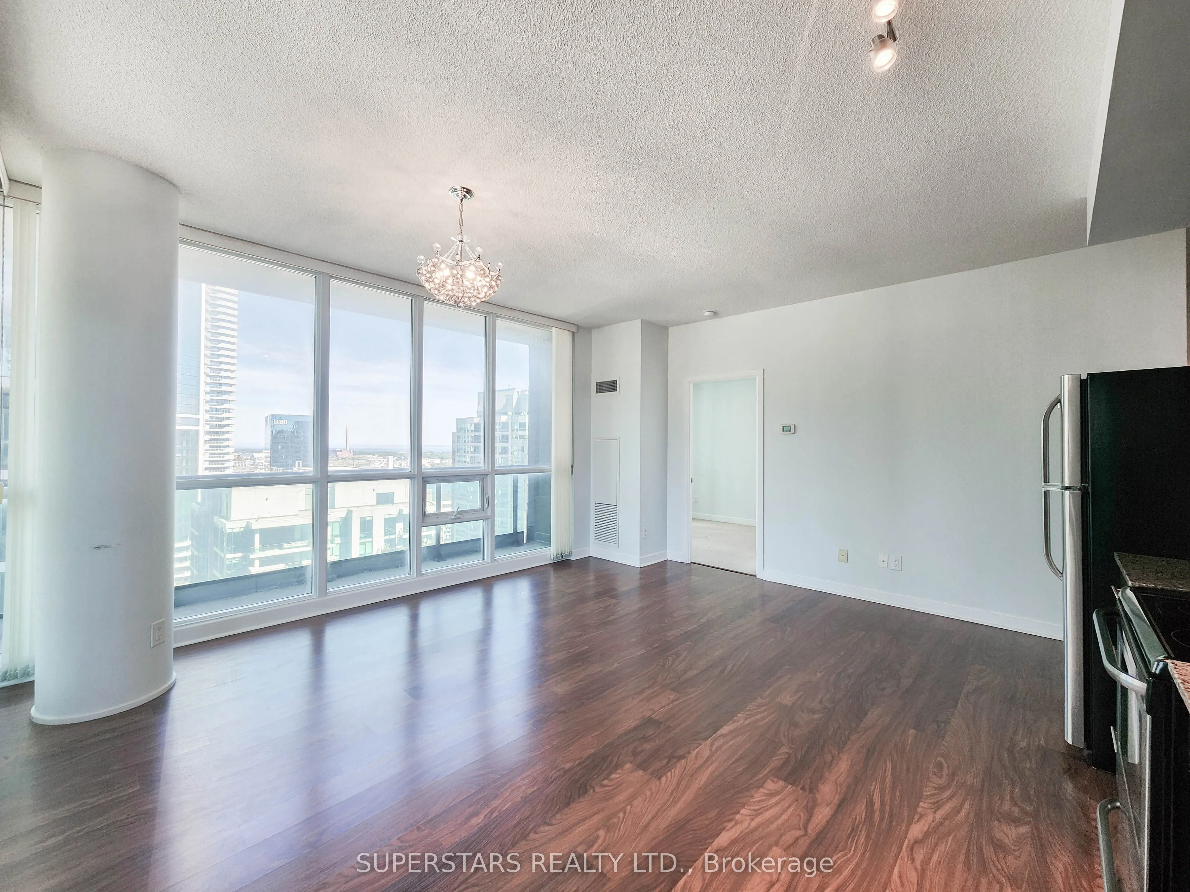 33 Bay Street, #3304