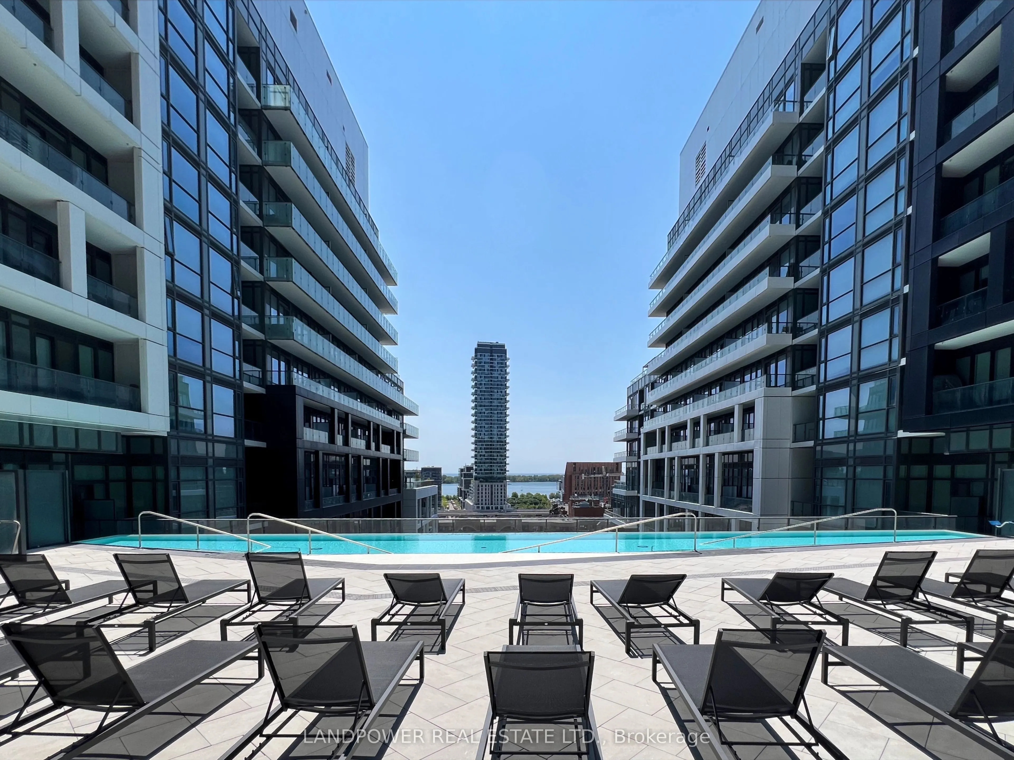 135 Lower Sherbourne Street, #662