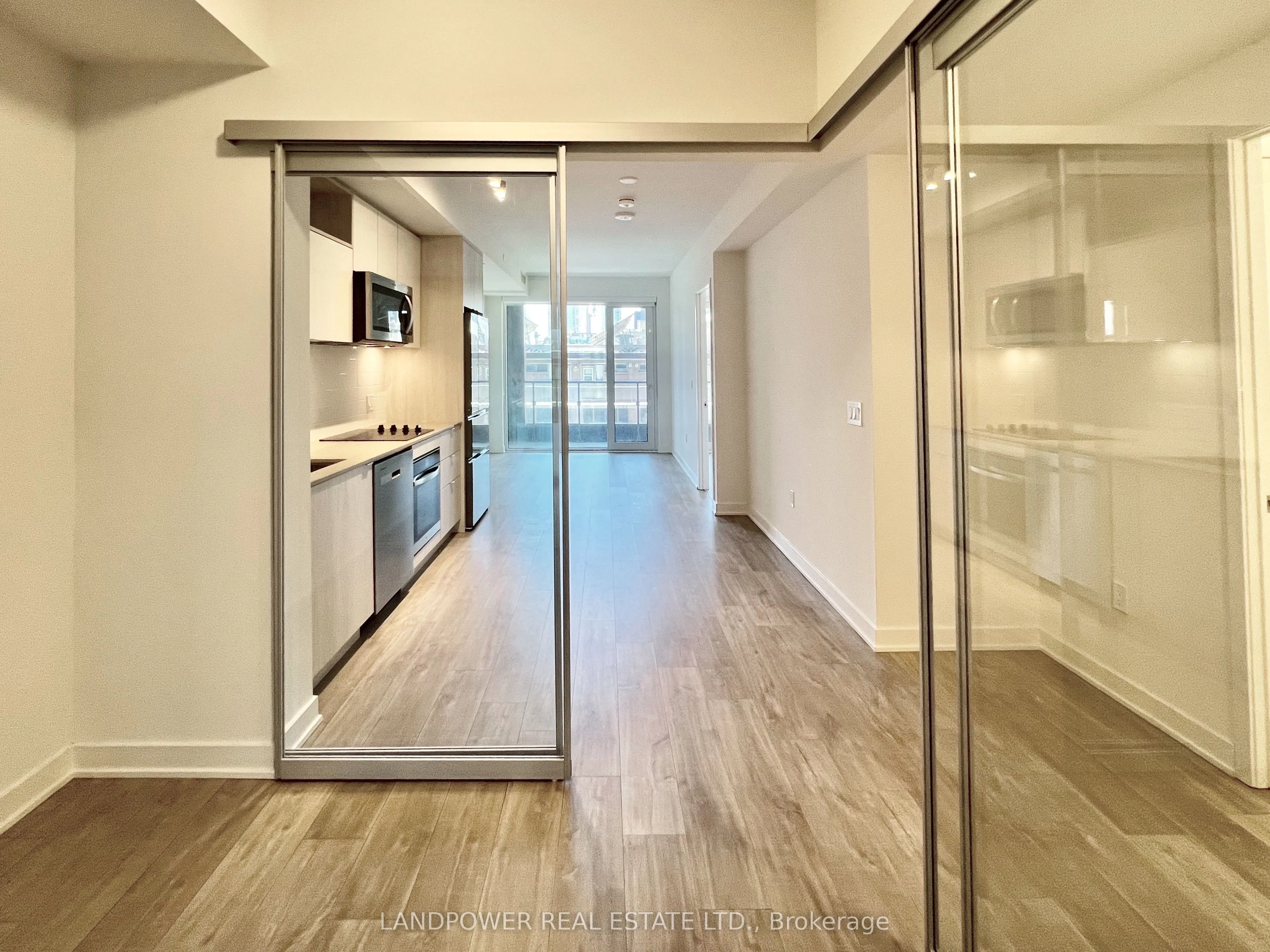 135 Lower Sherbourne Street, #662