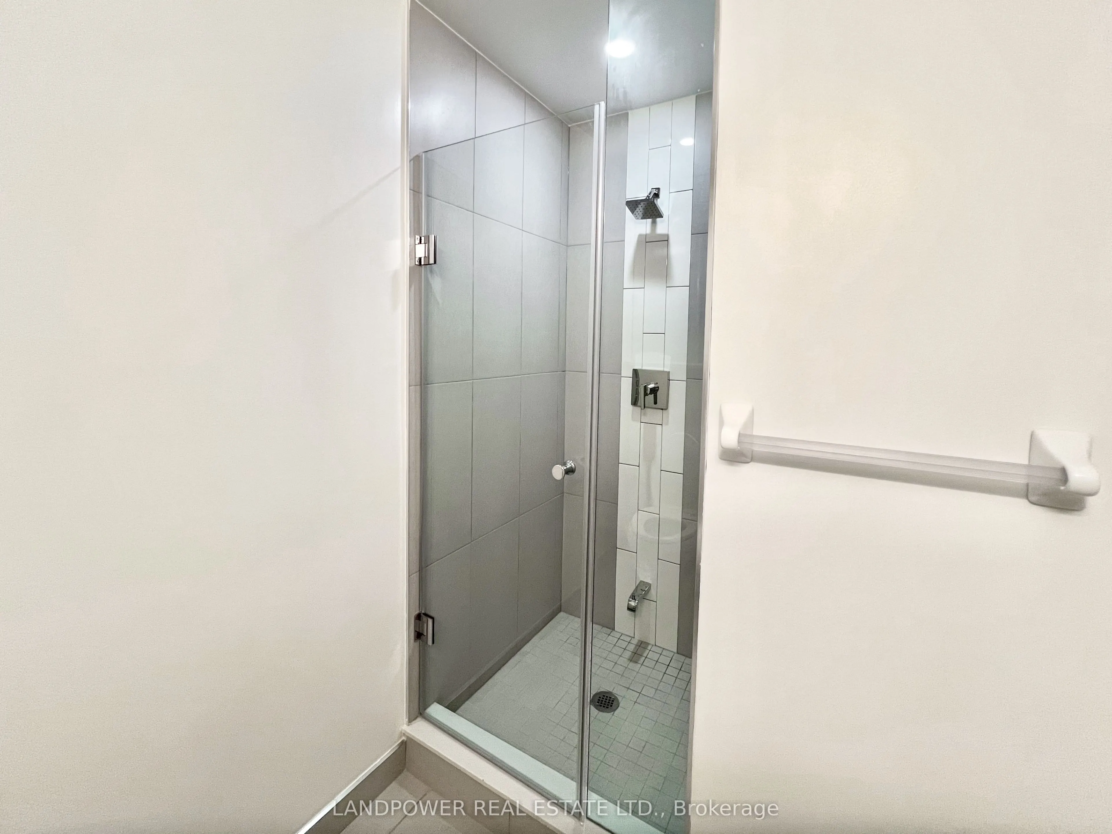 135 Lower Sherbourne Street, #662
