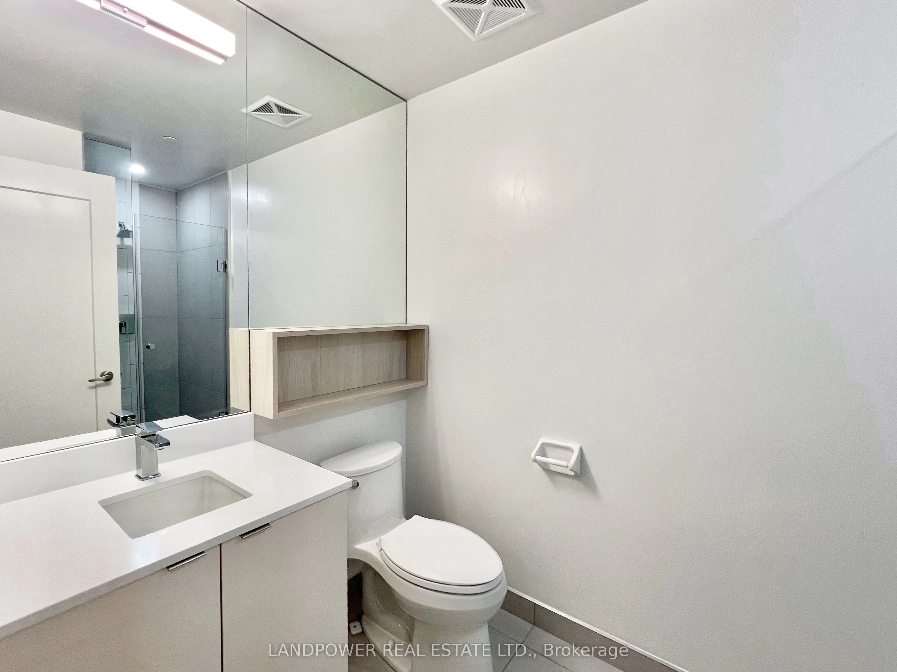 135 Lower Sherbourne Street, #662