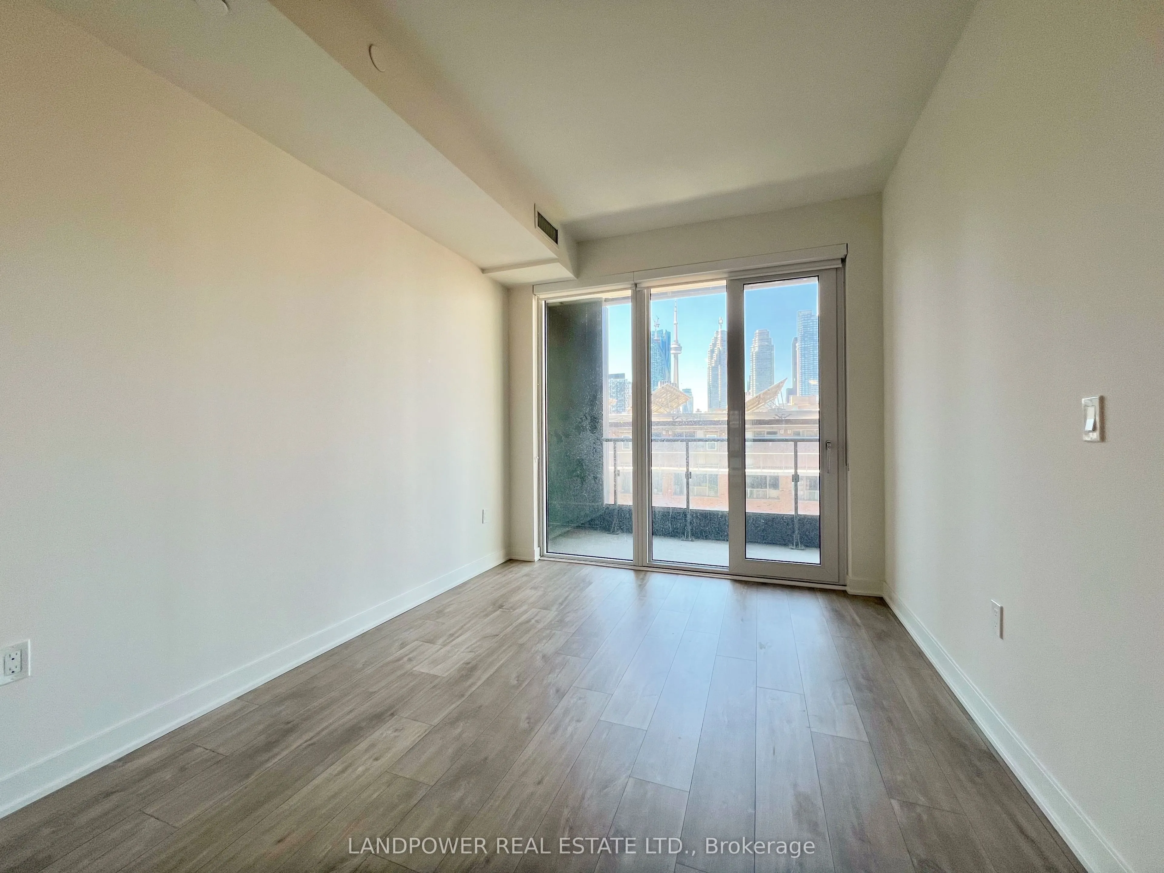 135 Lower Sherbourne Street, #662