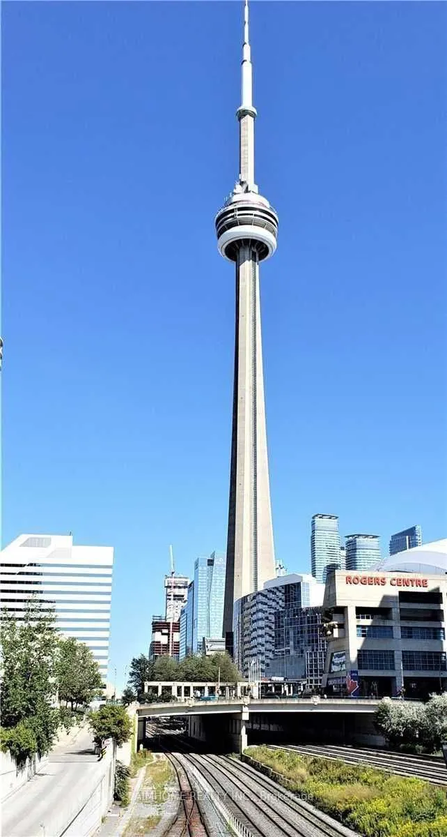 27 Bathurst Street, #1201