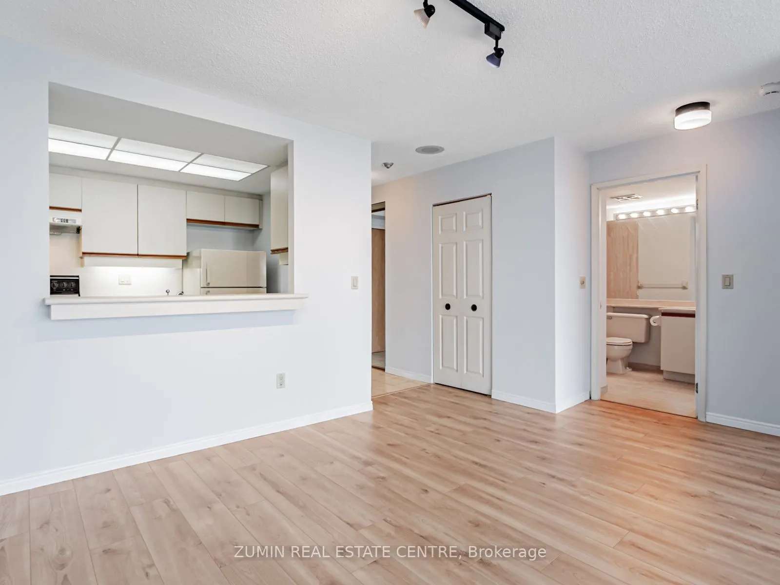 7 Concorde Place, #3312