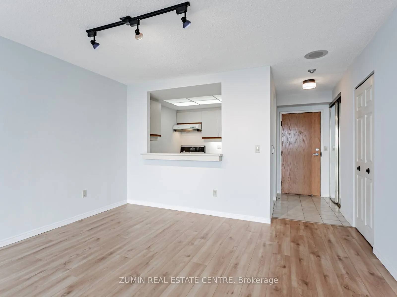 7 Concorde Place, #3312