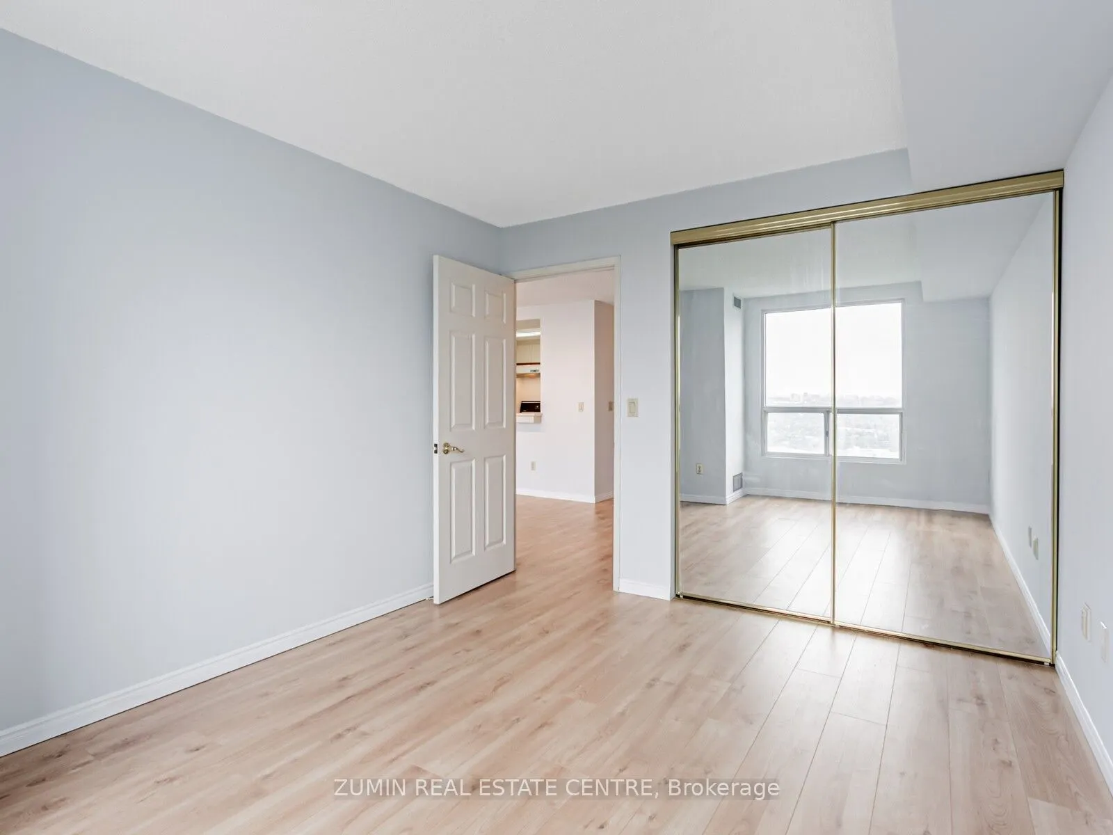 7 Concorde Place, #3312