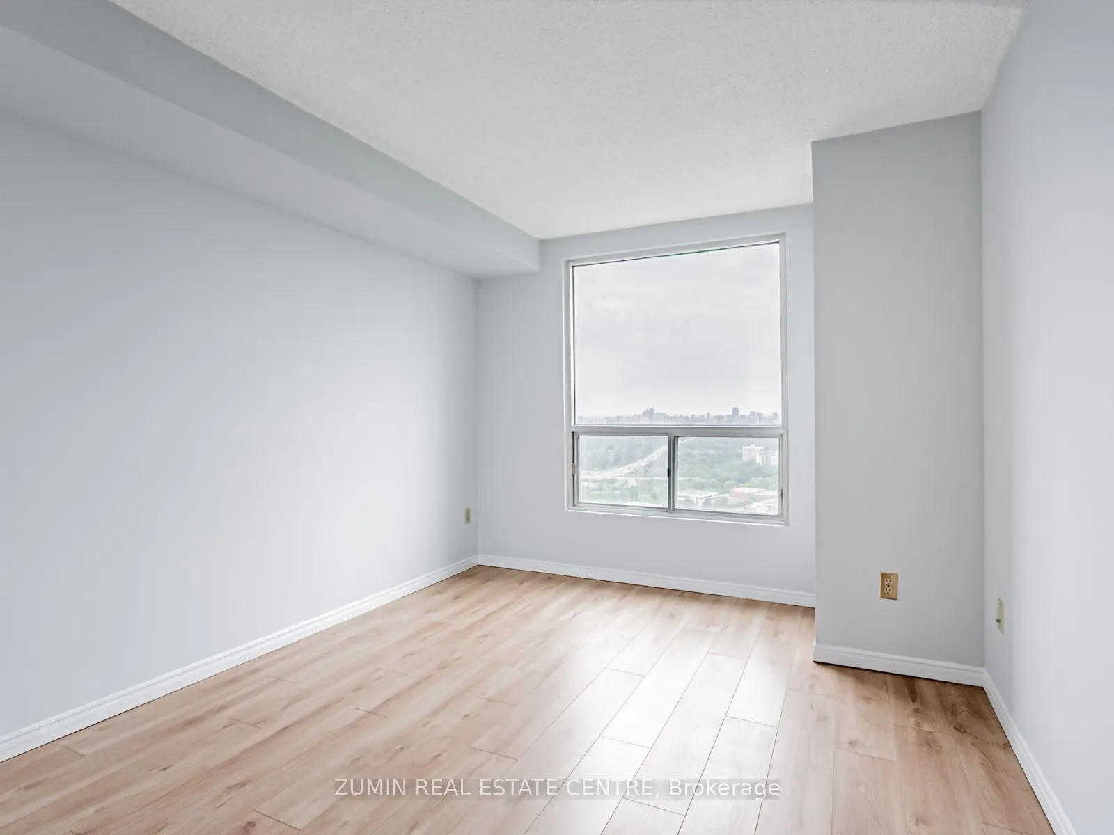 7 Concorde Place, #3312