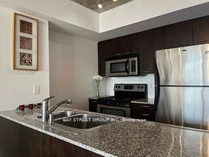 22 Wellesley Street E, #2102