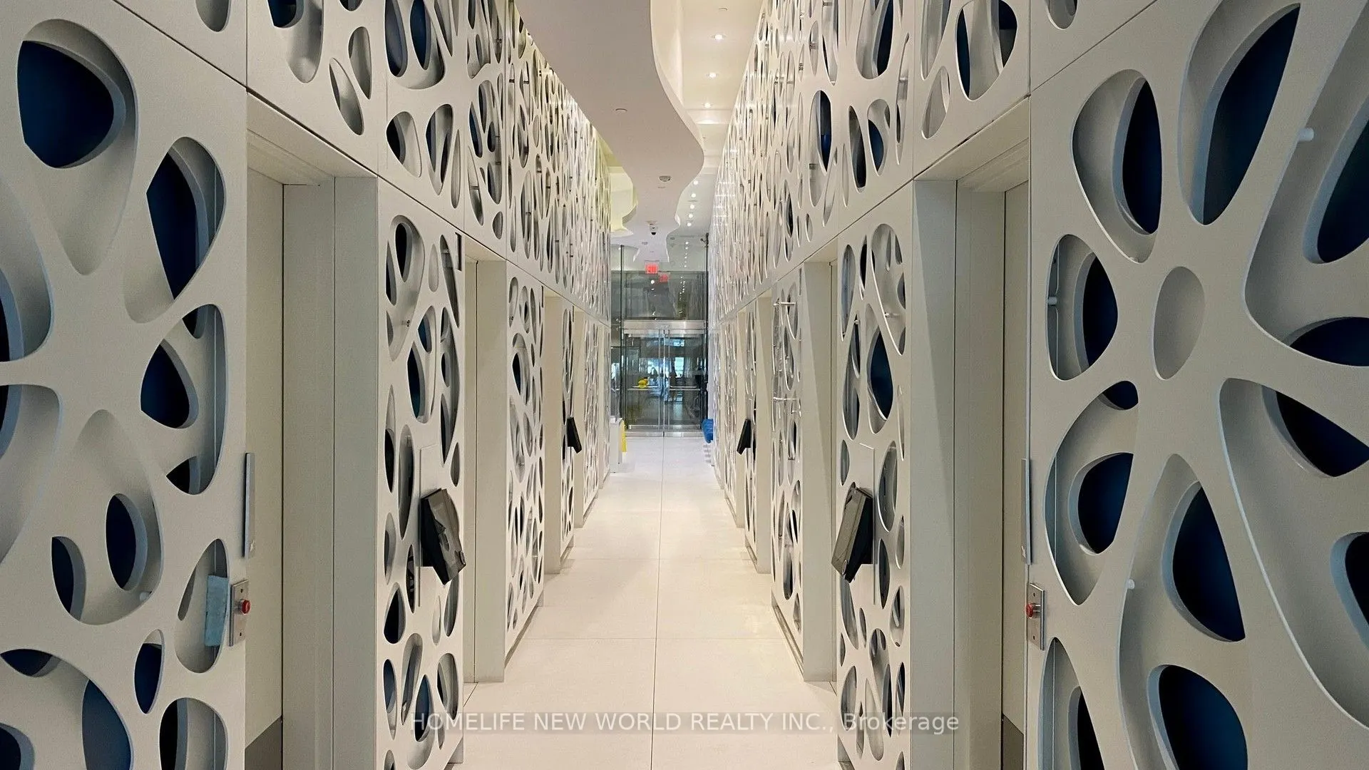 1 Bloor Street E, #2603