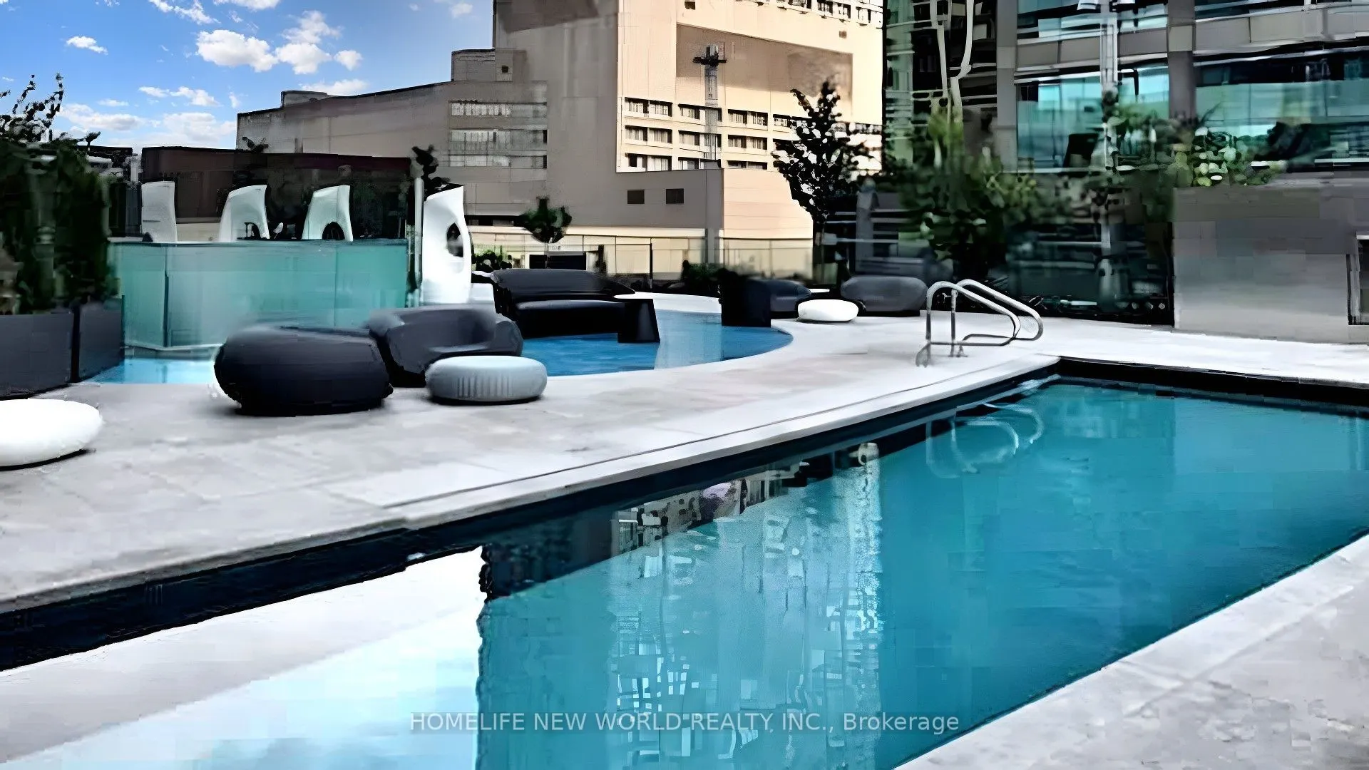 1 Bloor Street E, #2603