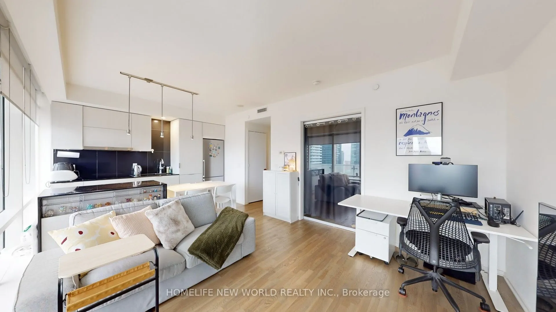 1 Bloor Street E, #2603