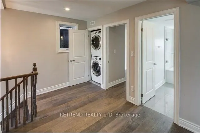 892 Palmerston Avenue, #Upper