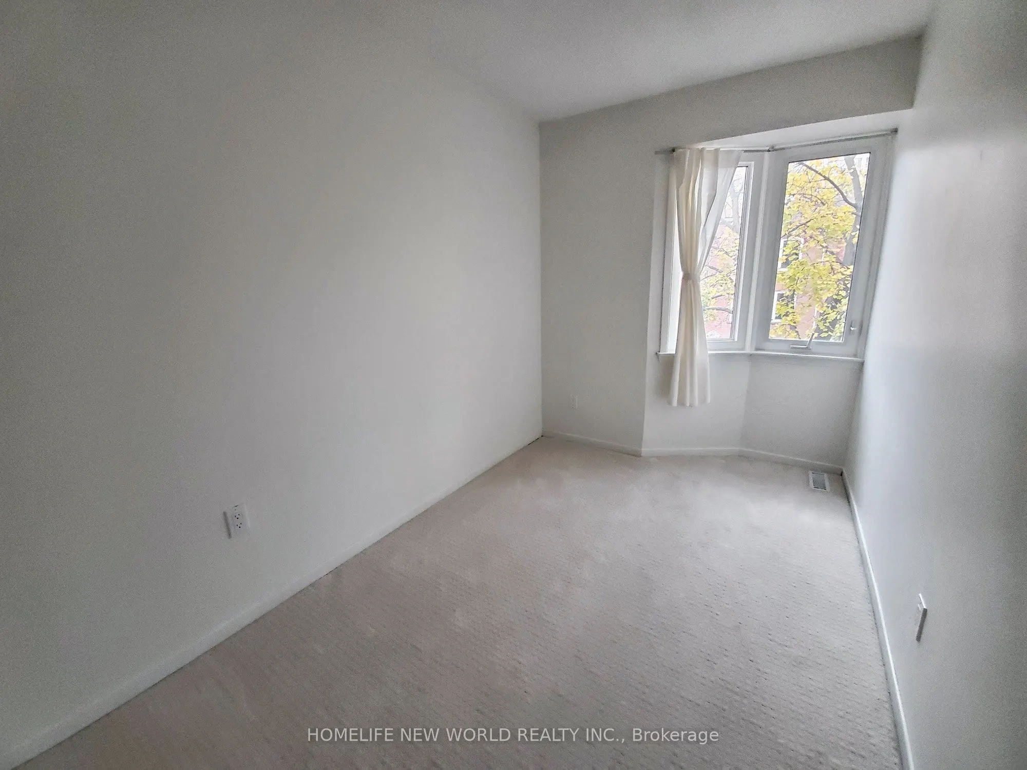 29 LONG BOAT Avenue