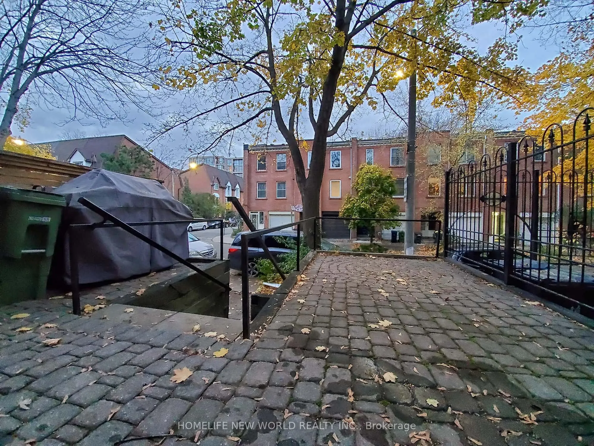 29 LONG BOAT Avenue