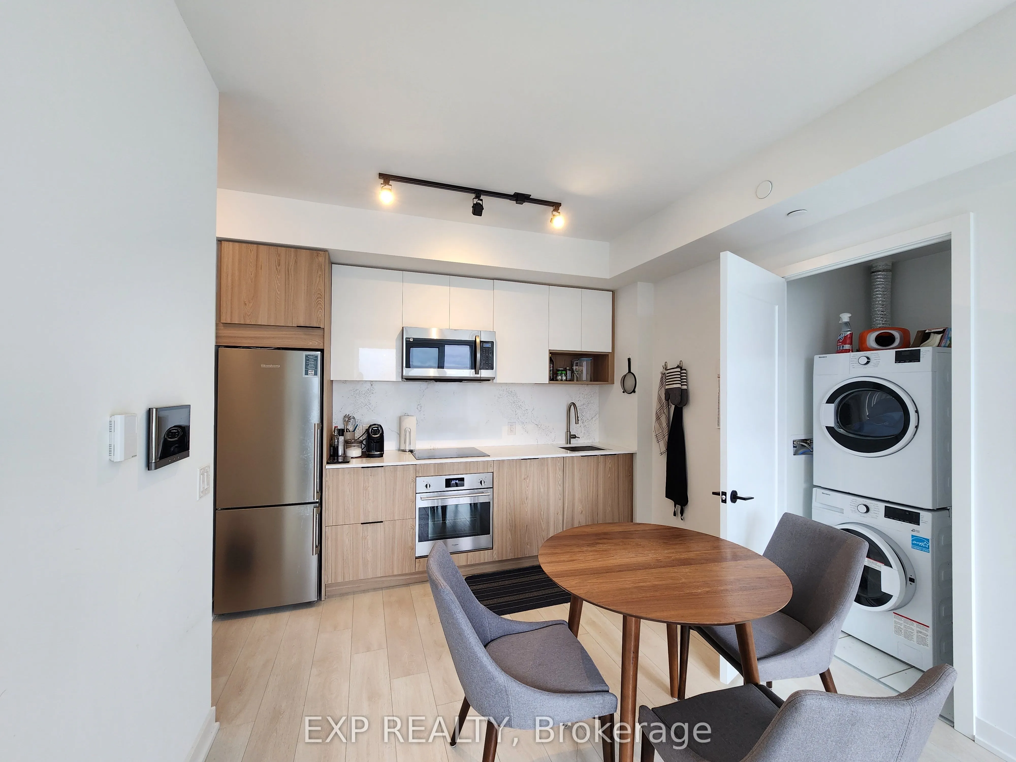 5 Defries Street #3012