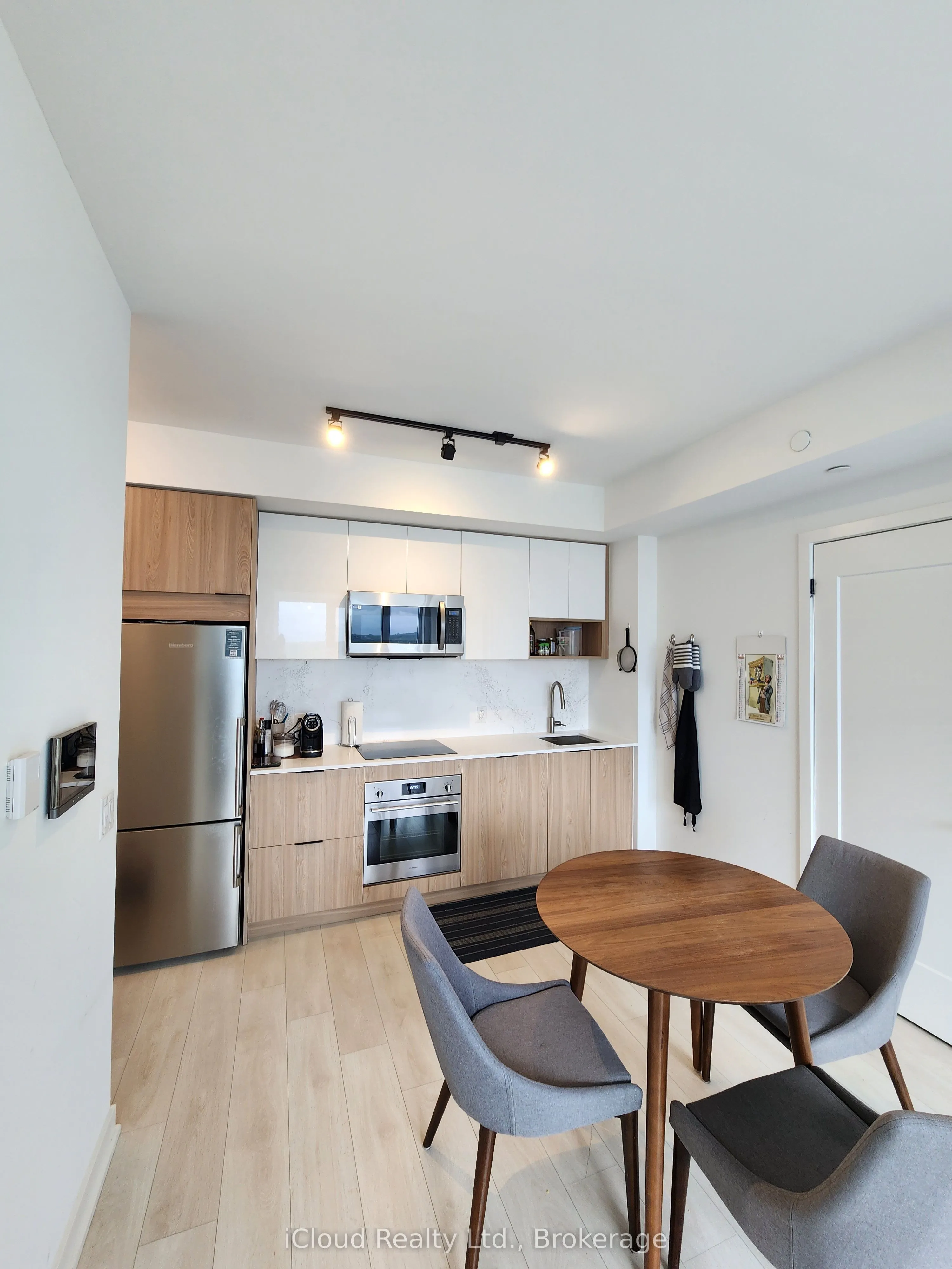 5 Defries Street, #3012