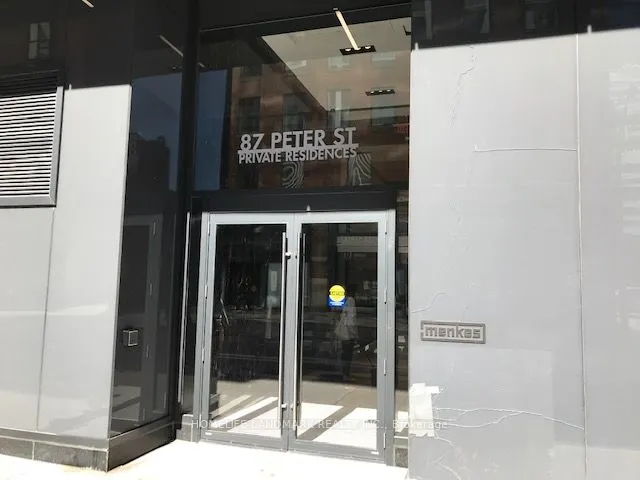 87 Peter Street, #2916