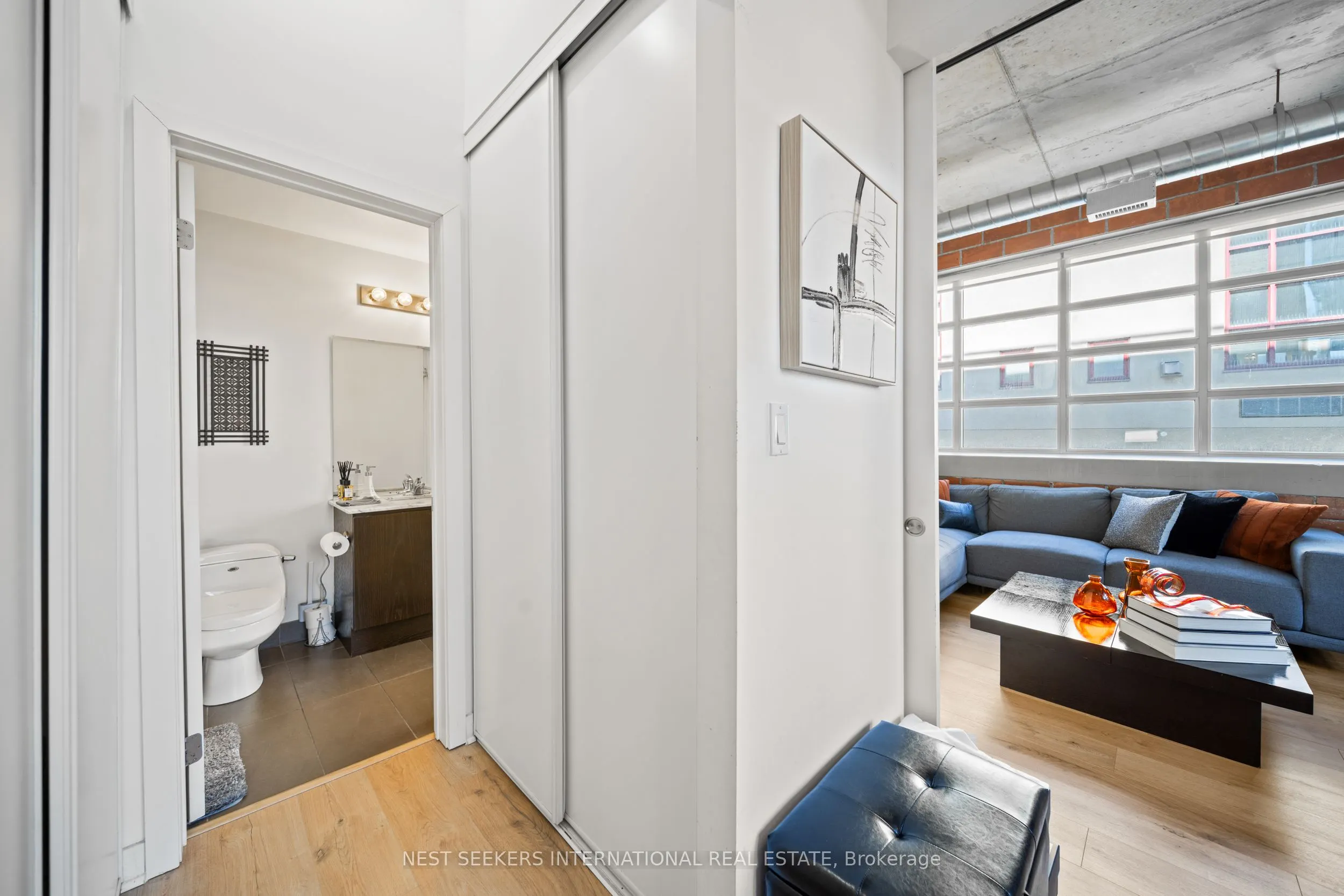 10 Wellesley Place, #302