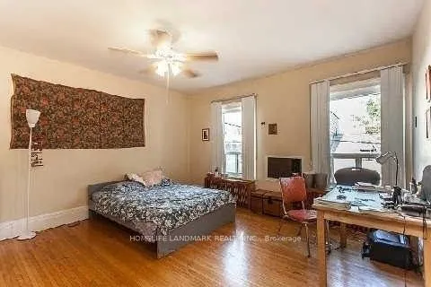 26 Lippincott Street, #2nd&3rd