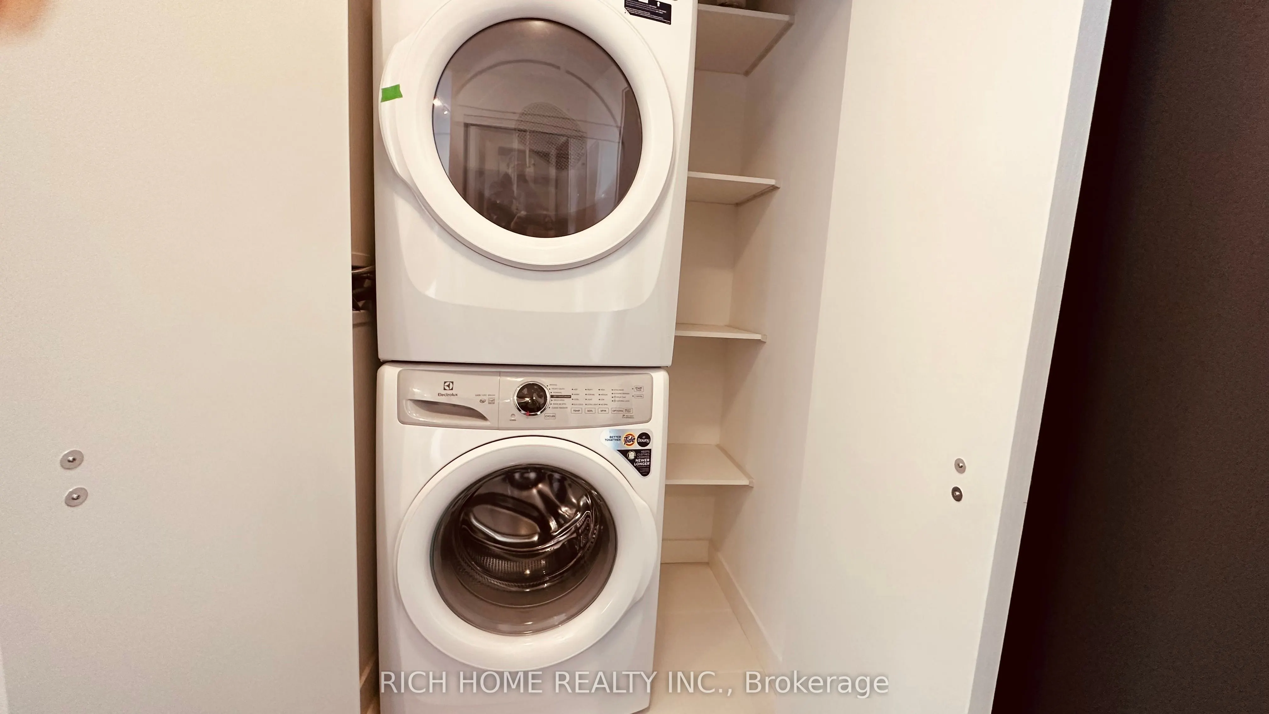 8 Olympic Garden Drive, #2504