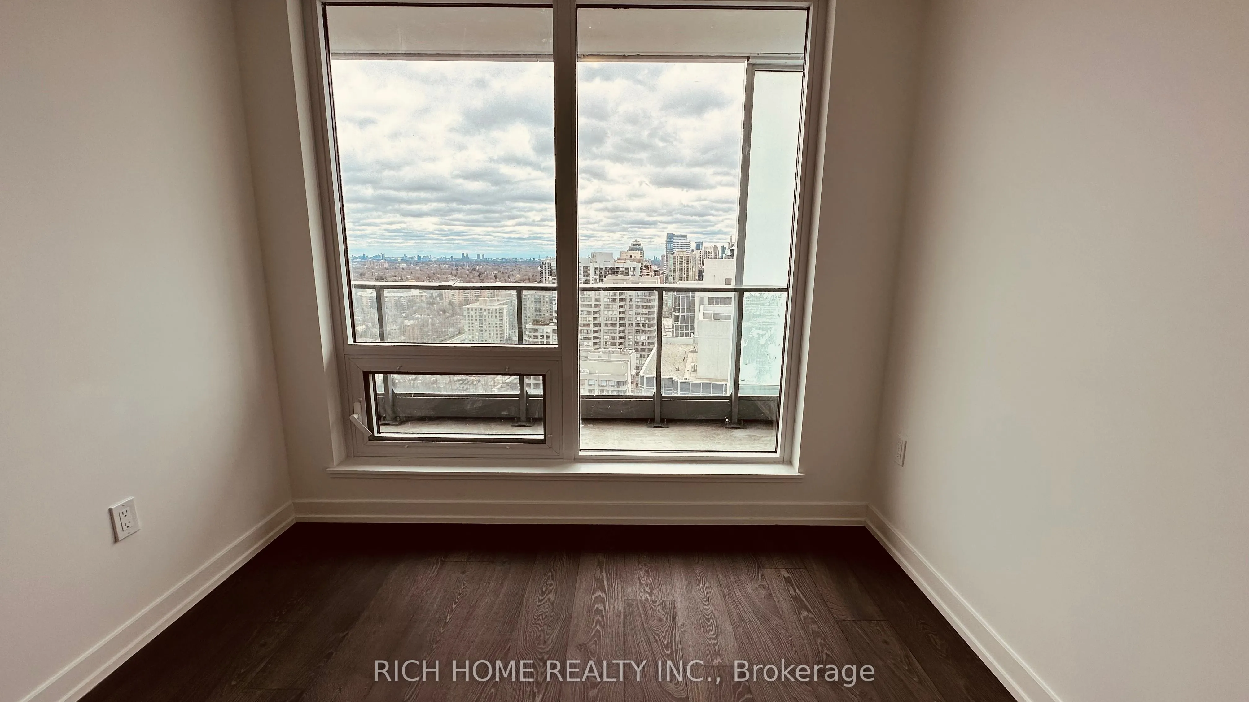 8 Olympic Garden Drive, #2504