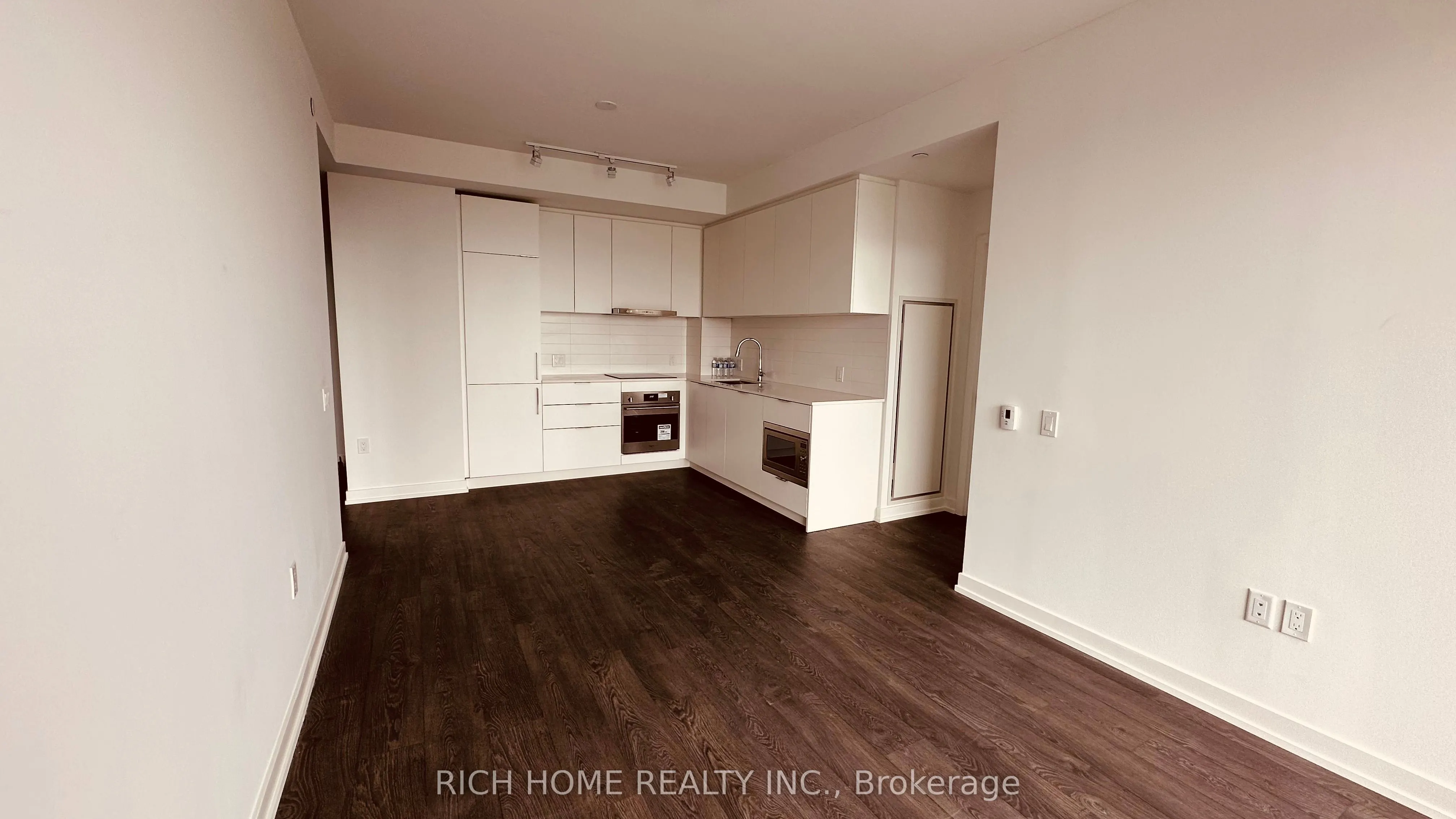 8 Olympic Garden Drive, #2504