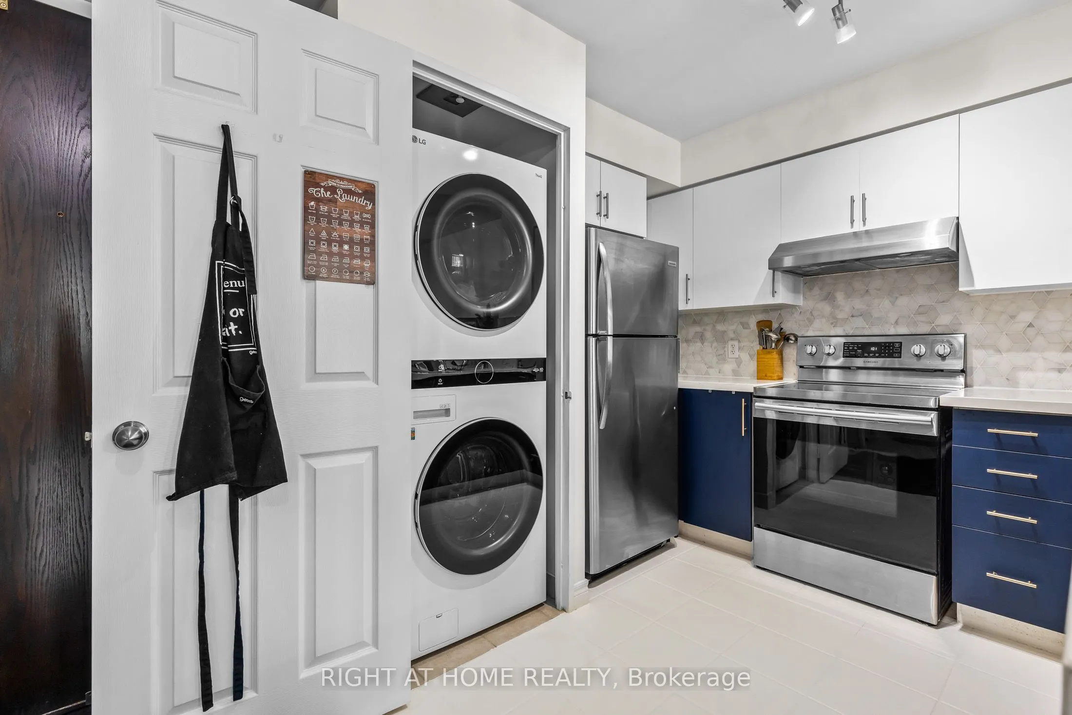 23 Hollywood Avenue, #503